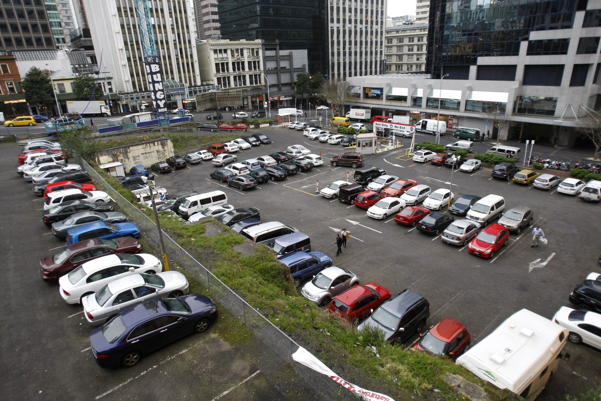 The ex-Royal International Hotel site off Elliott St and Albert St in Auckland Central.  Photos / Peter Wells, Steven McNicholl