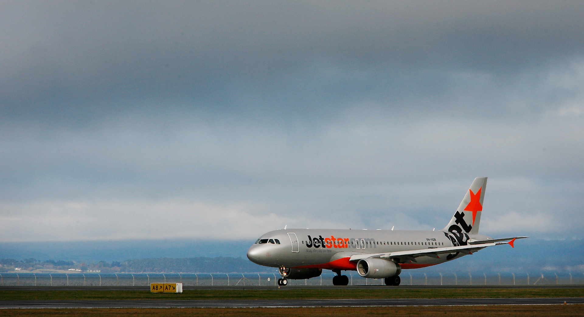 Jetstar has announced new services to Australia.