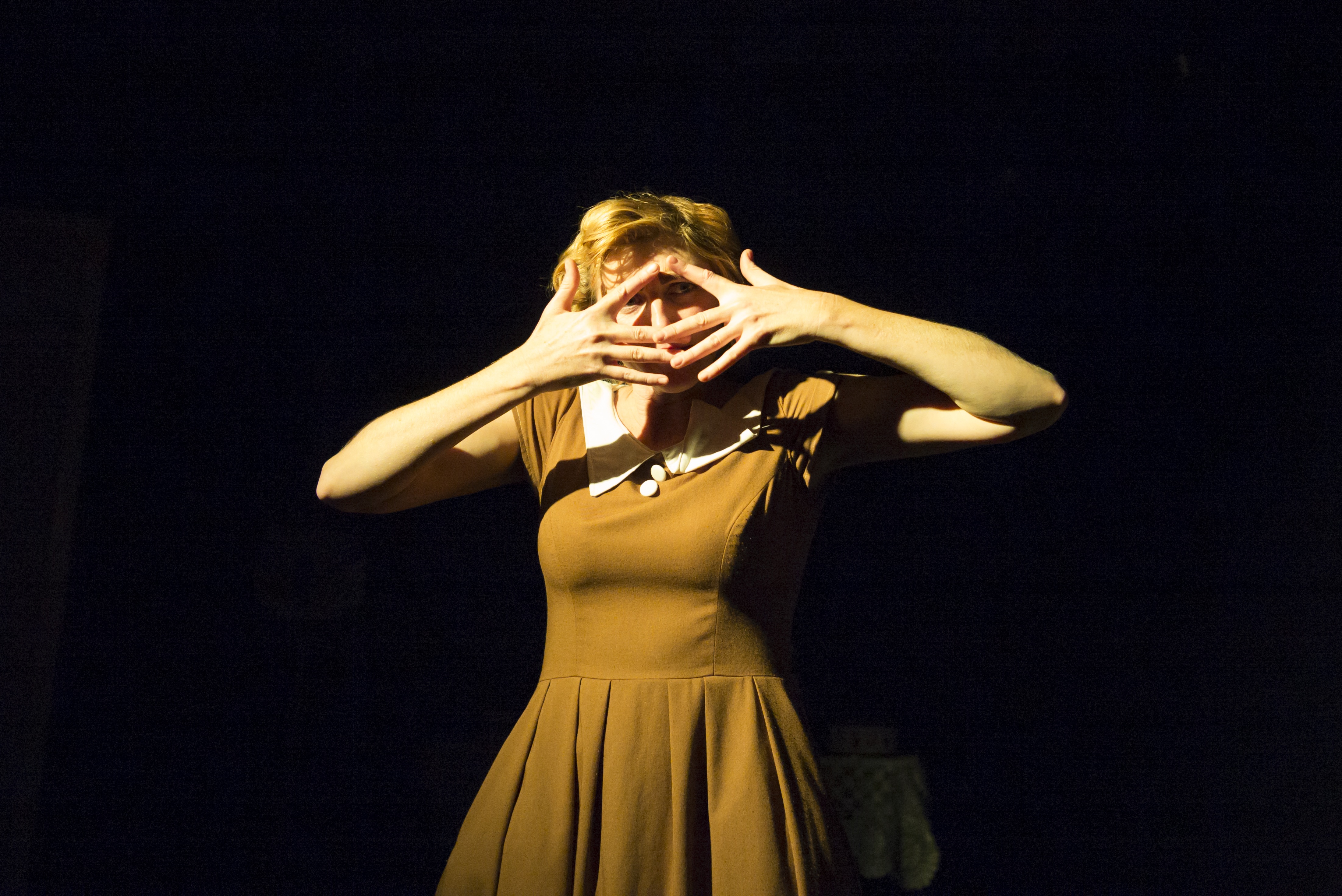 Echo checking the audience. Photo/supplied