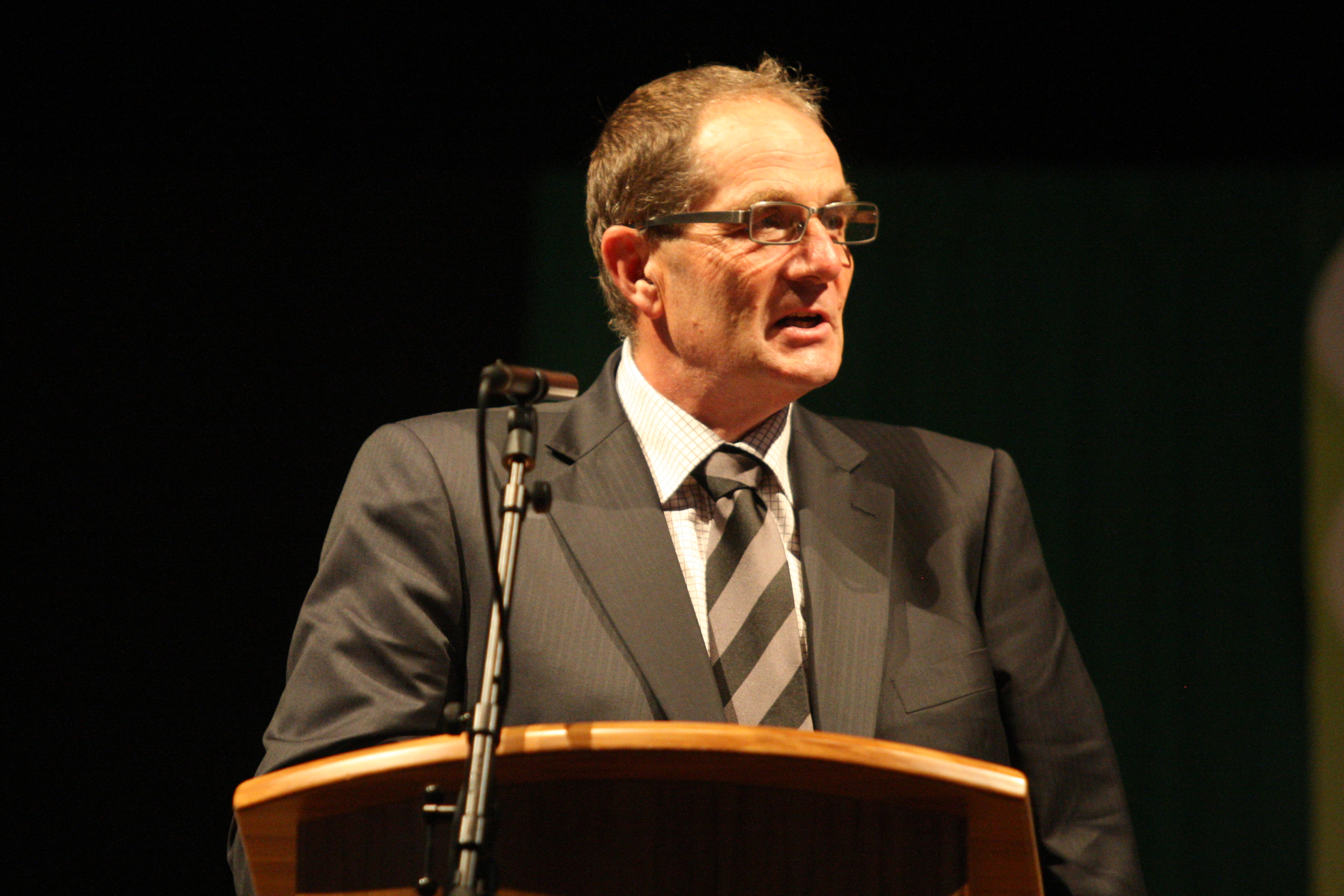 Documents show the late Chester Borrows met with principal referee Anne Daroch in early 2014, who raised concerns about opening up the tribunal. Photo / Bevan Conley