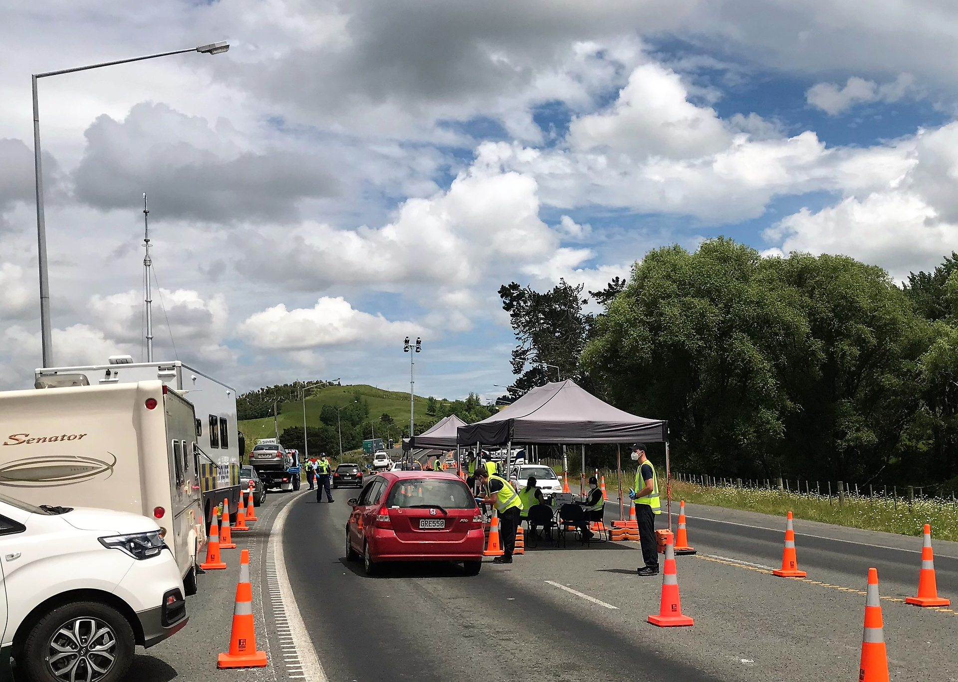 The border between Auckland and Northland through which the women passed with mistakenly issued travel documents. Photo / David Fisher