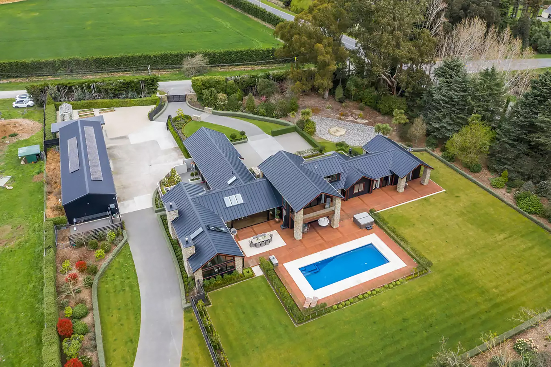 All Black Beauden Barrett S Auckland House 4 8m Remuera Mansion Bought Off In Laws Nz Herald
