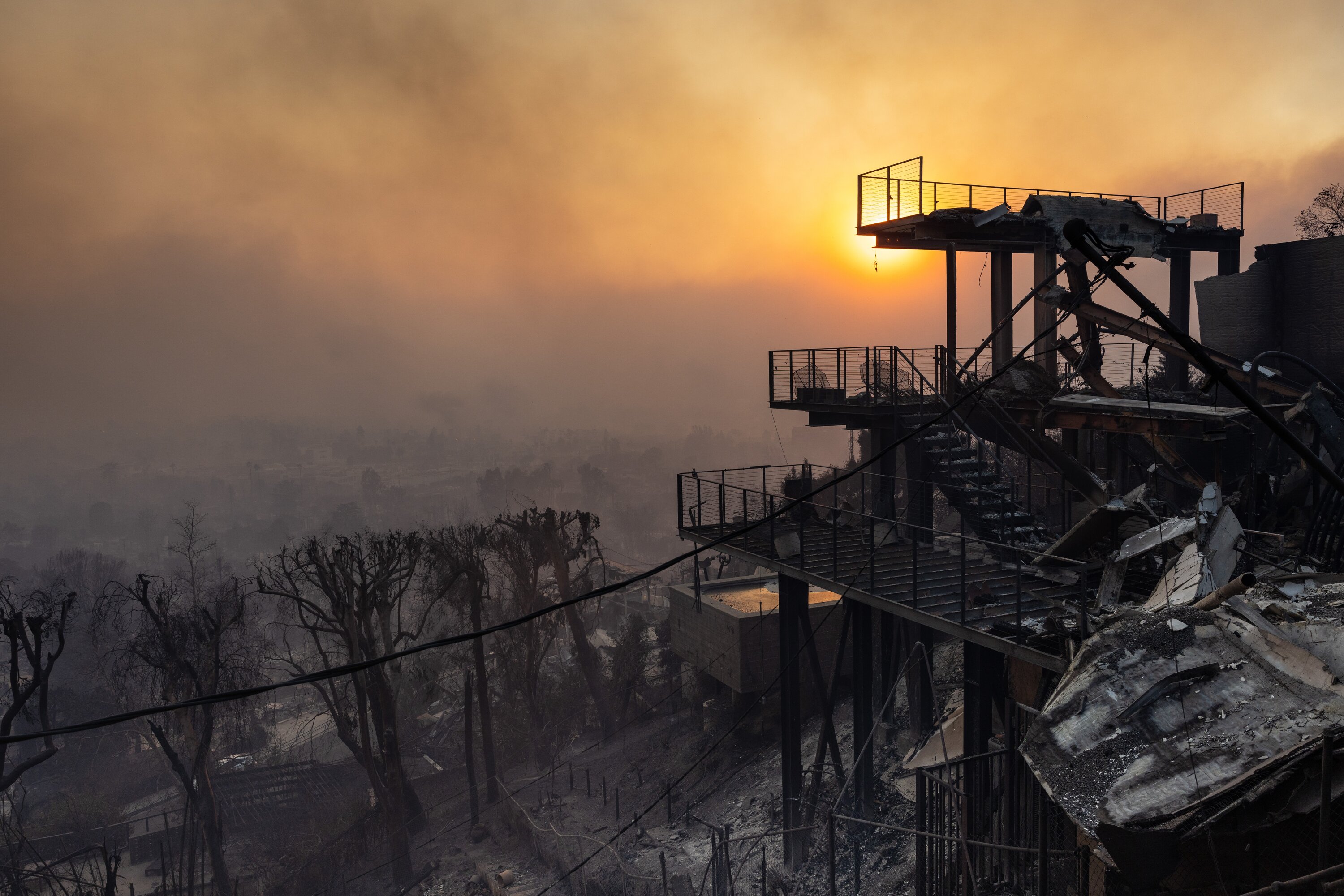 Devastation in the Pacific Palisades community of Los Angeles. Photo /Getty Images