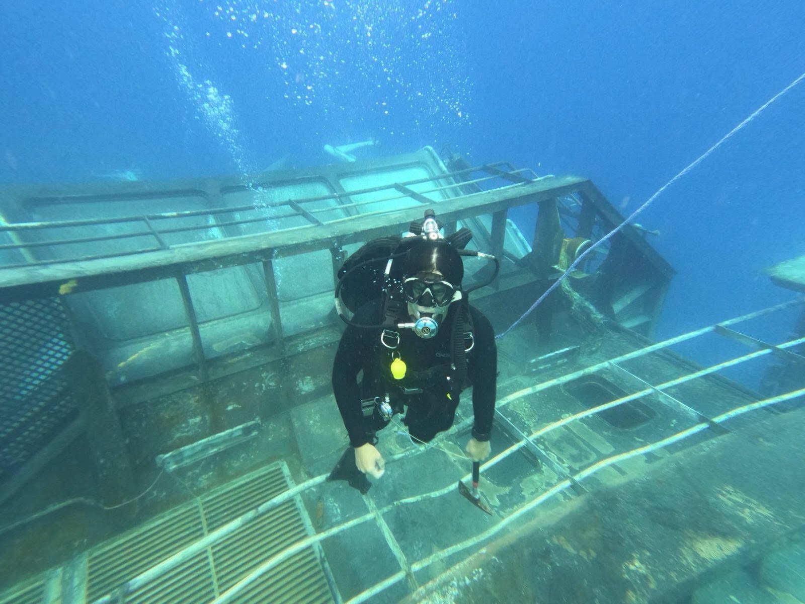 Royal New Zealand Navy divers survey HMNZS Manawanui off the southern coast of Upolu, Samoa, in October. Photo / NZDF