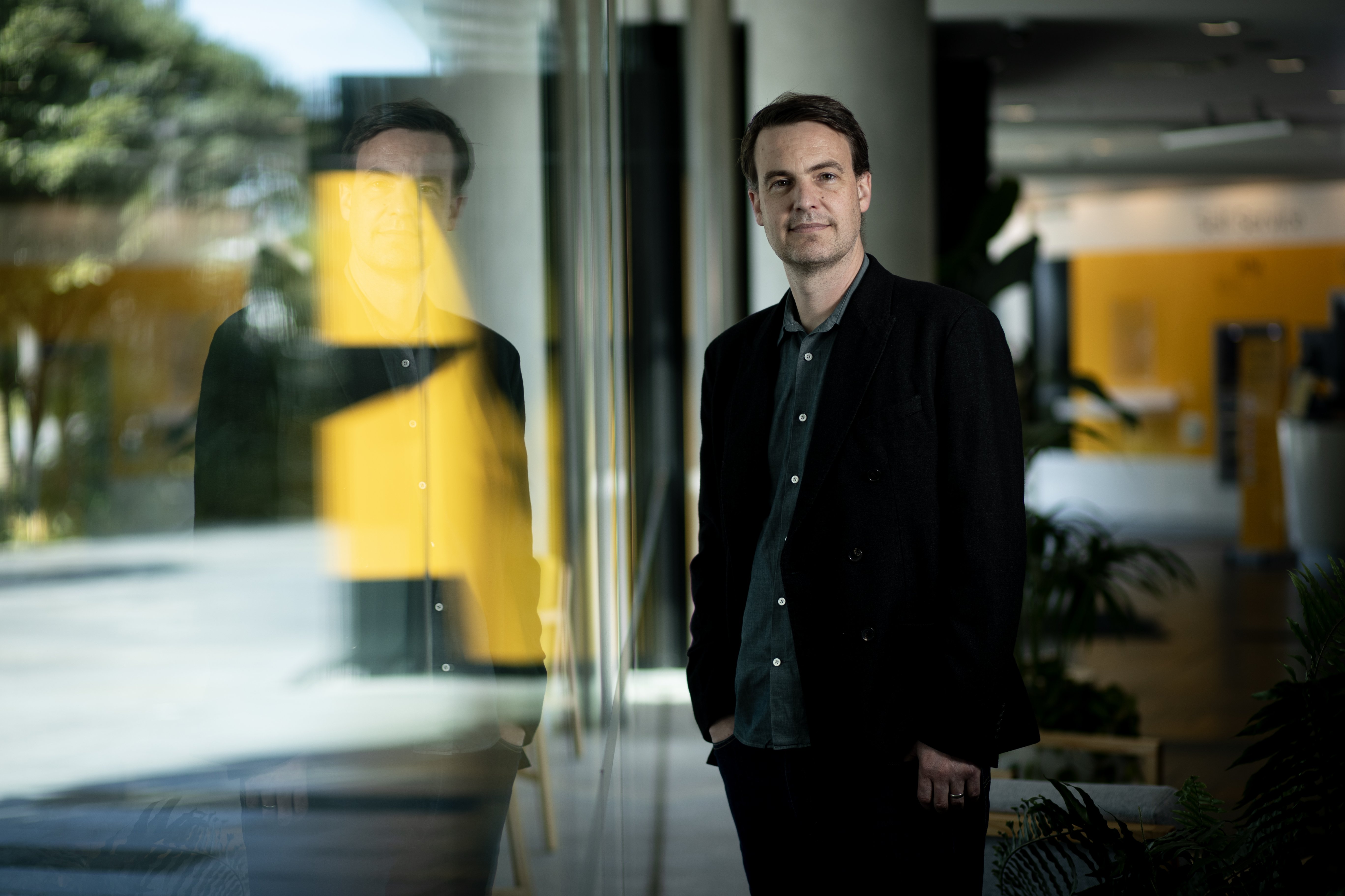 ASB technology and operations executive general manager David Bullock gives a detailed, blow-by-blow analysis of a common scam. Photo / Dean Purcell.