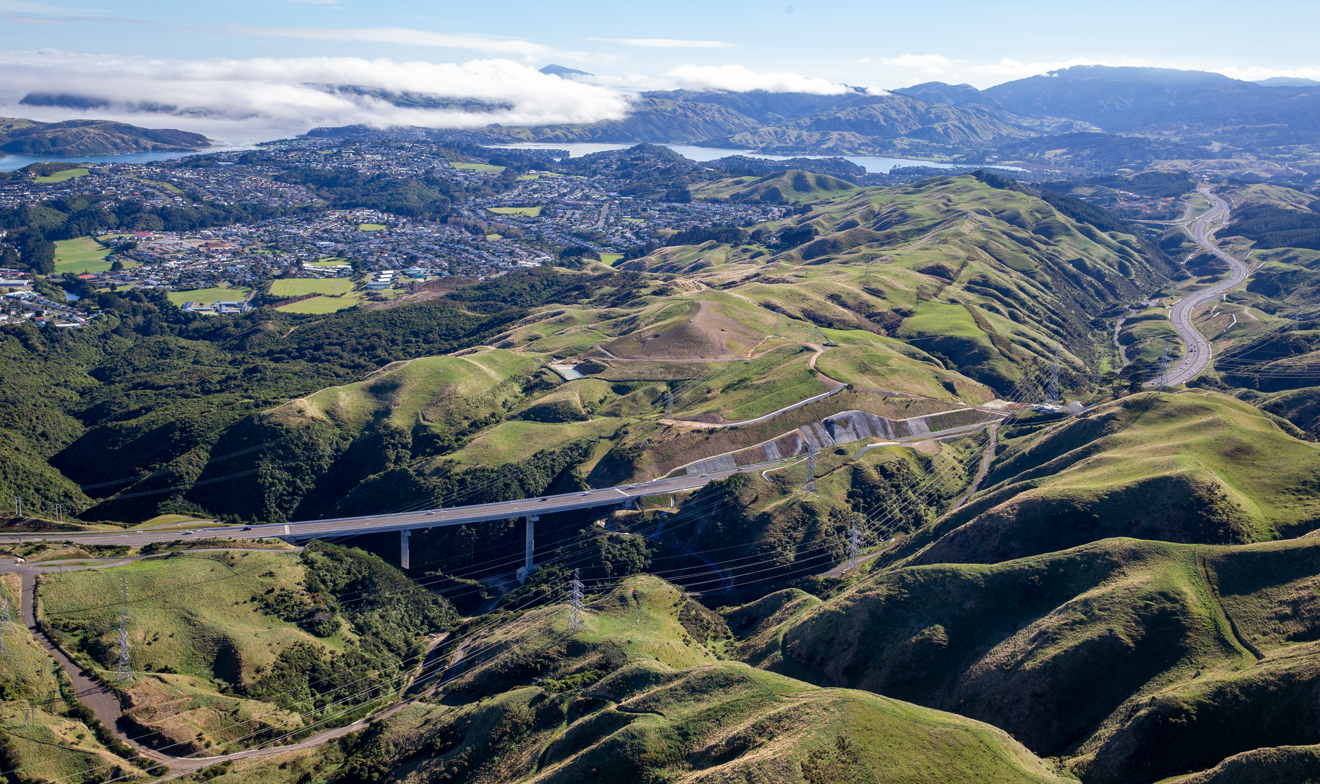 Transmission Gully will cut peak travel times in and out of the capital by 7 to 15 minutes in each direction. Photo / Mark Mitchell