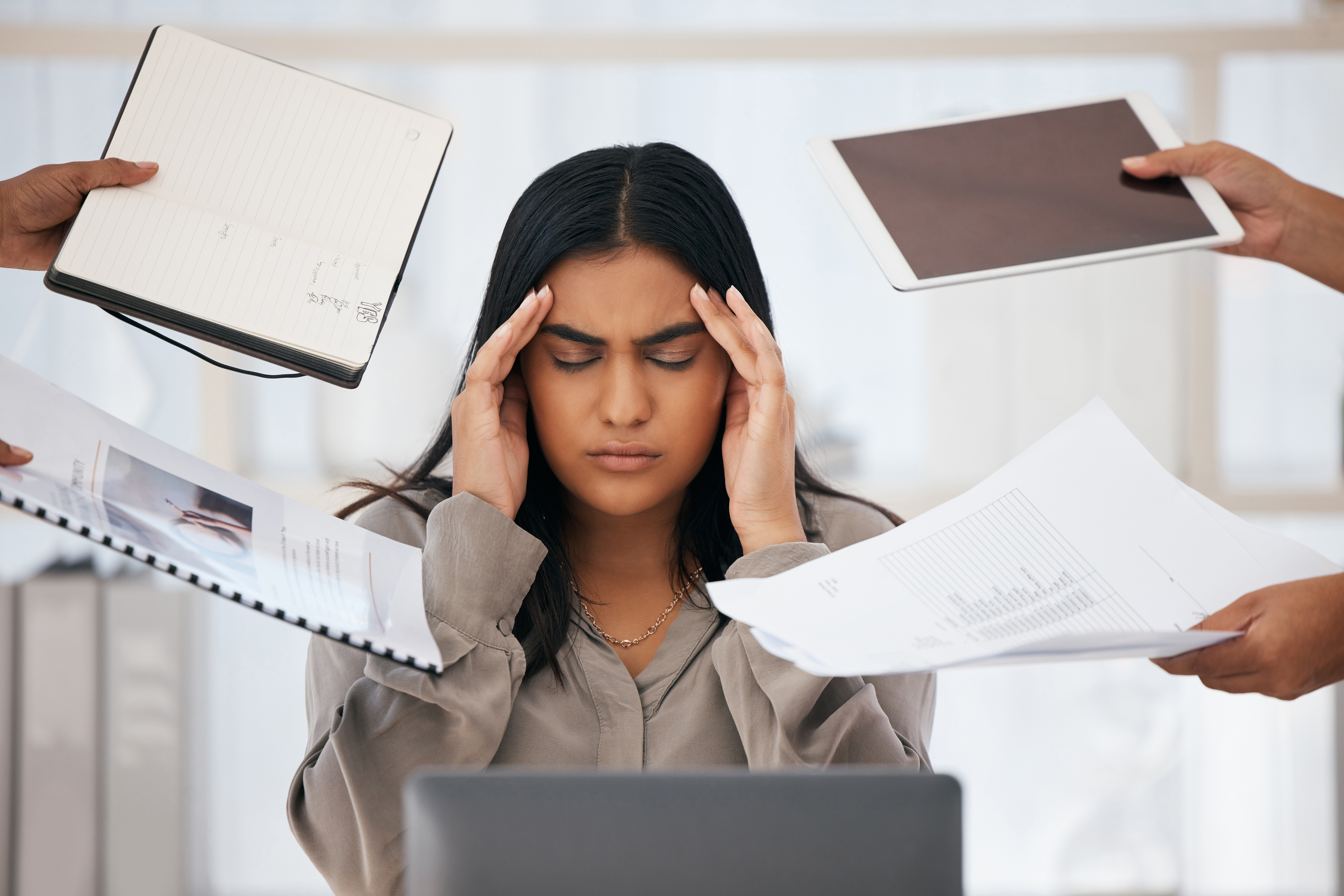 Tired of being always on? Learn to recalibrate your work-life balance for a happier you. Photo / 123rf