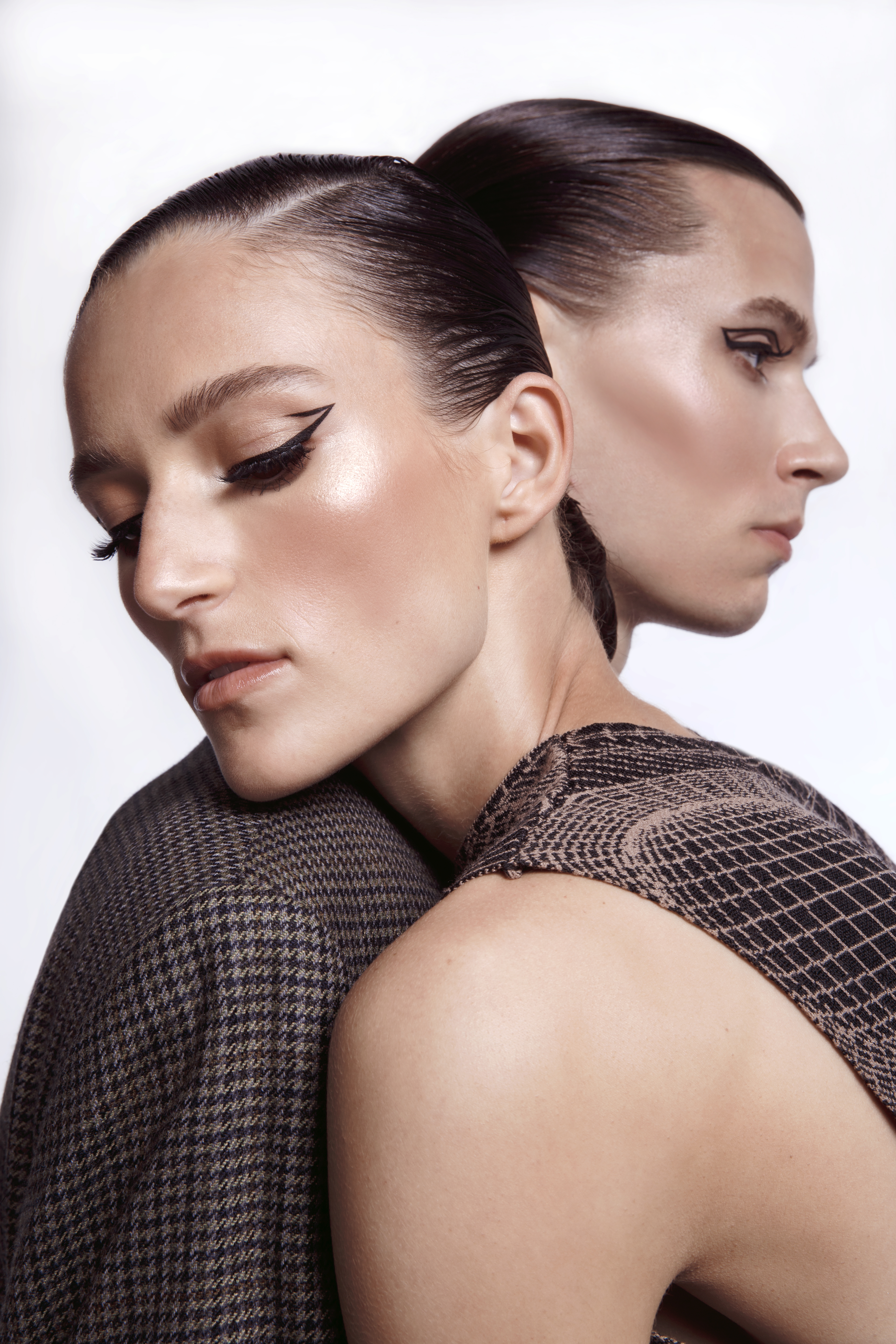 Photo / Carolyn Haslett for Viva Magazine – Volume Seven