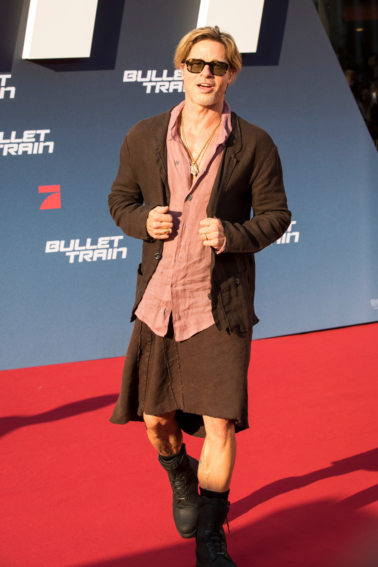 A great many people lost their heads over Brad Pitt's red carpet look - but it wasn't as unprecedented as it seemed. Photo / Getty Images