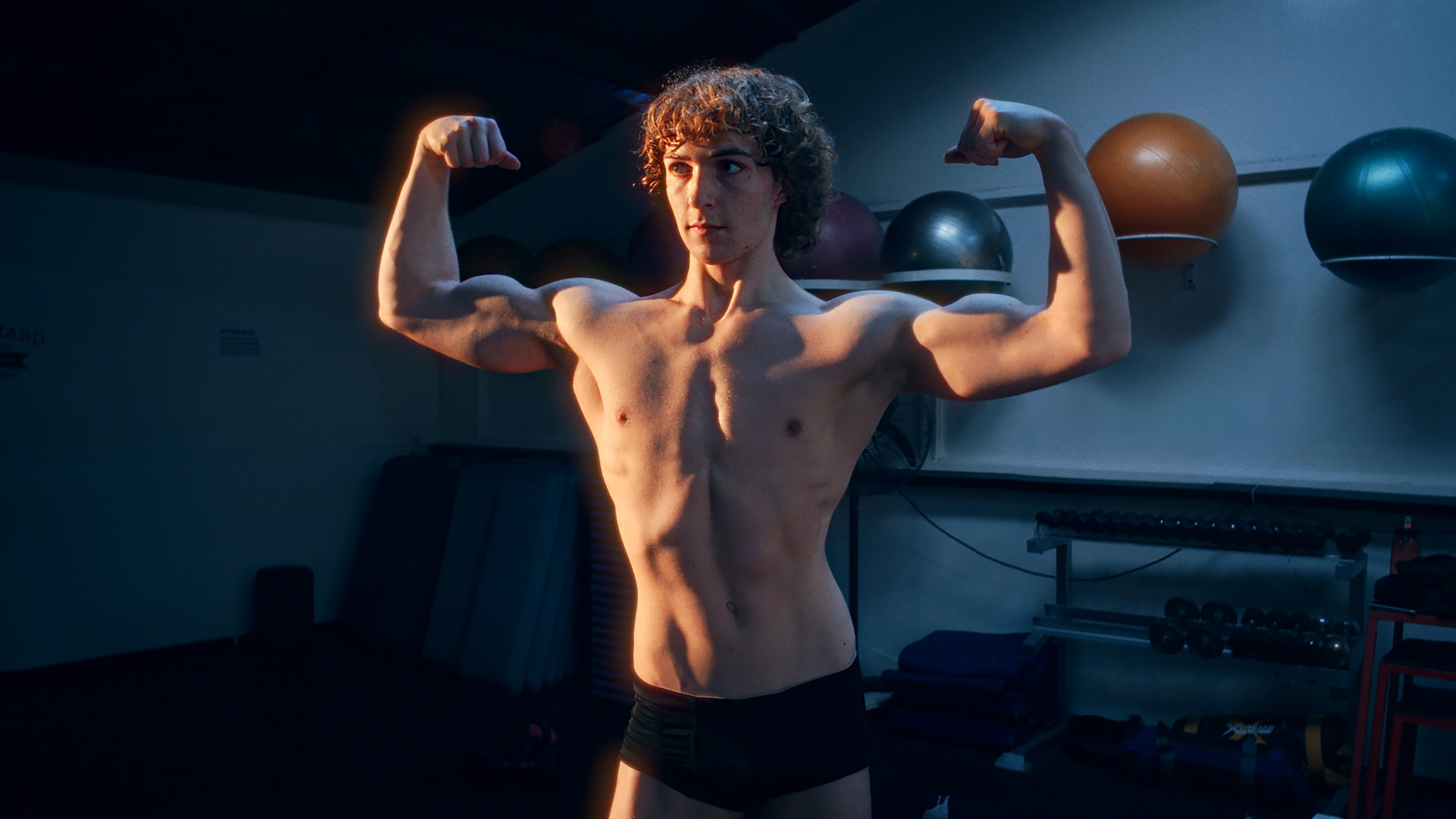 Loading Docs Shred - Teenage bodybuilder pushes himself to the limit, but at what cost?
