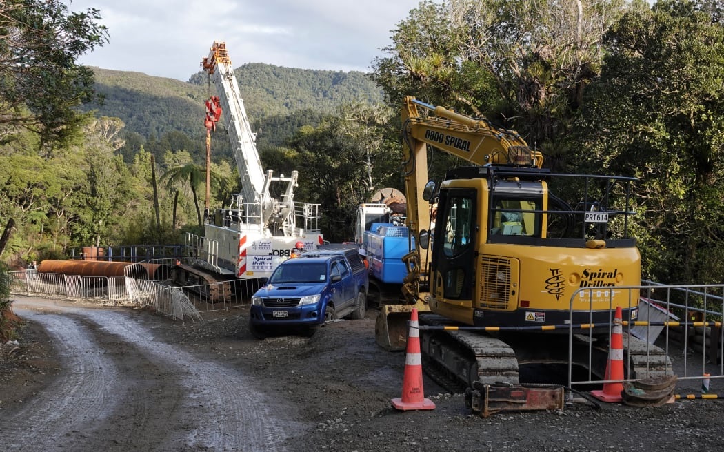 At the southern end of the gorge, the road is still little more than a four-wheel-drive track. Photo: RNZ / Peter de Graaf