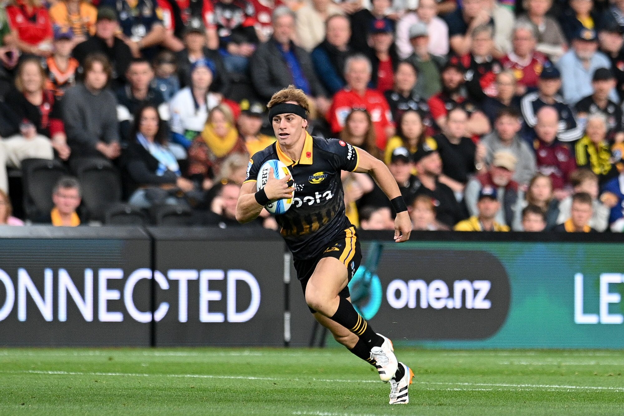 Ruben Love is a contender for the All Blacks No 10 jersey.  Photo / Photosport