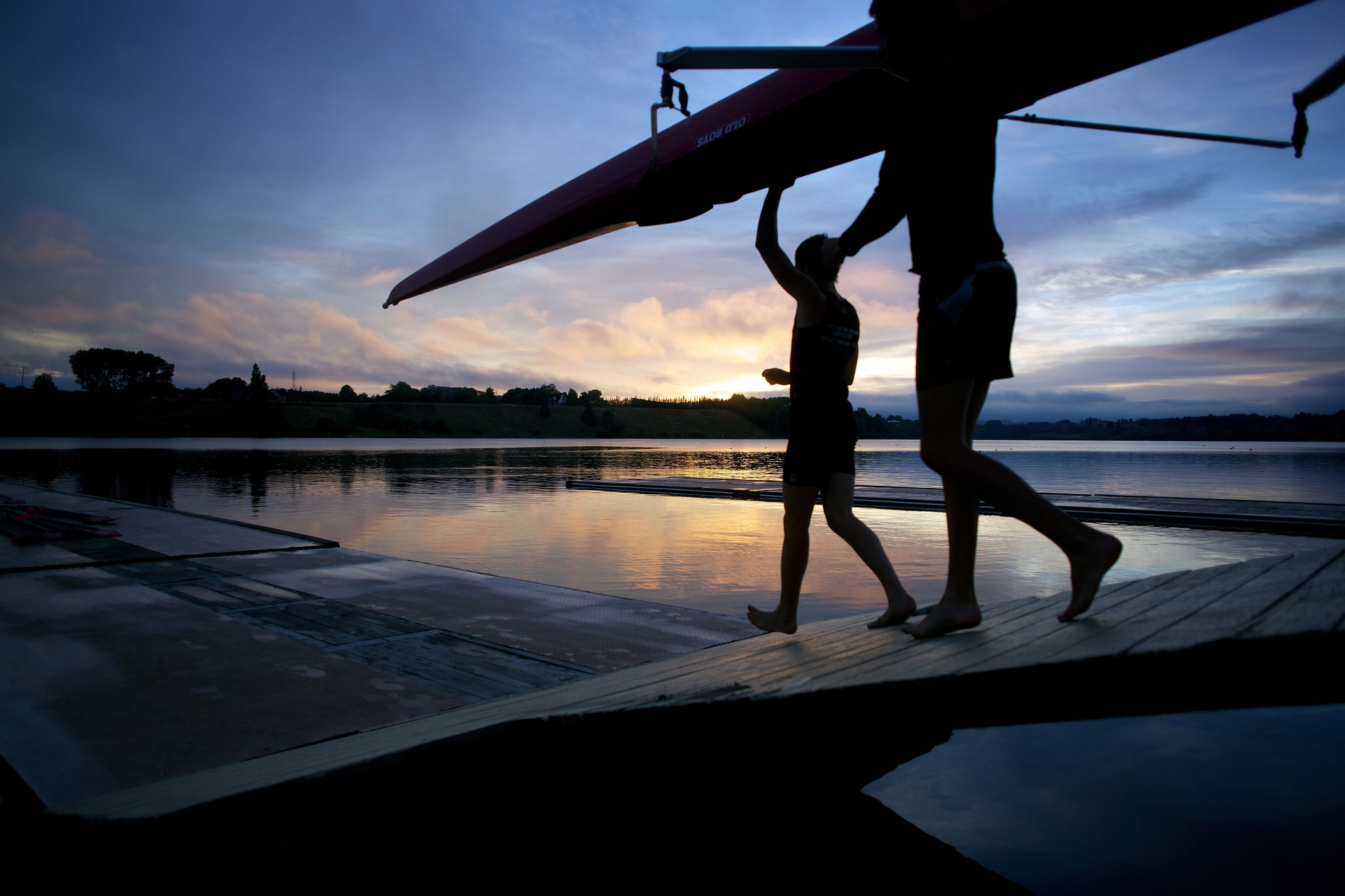 Rowers arrive at dawn on Lake Karapiro, near Cambridge. Photo / Getty Images