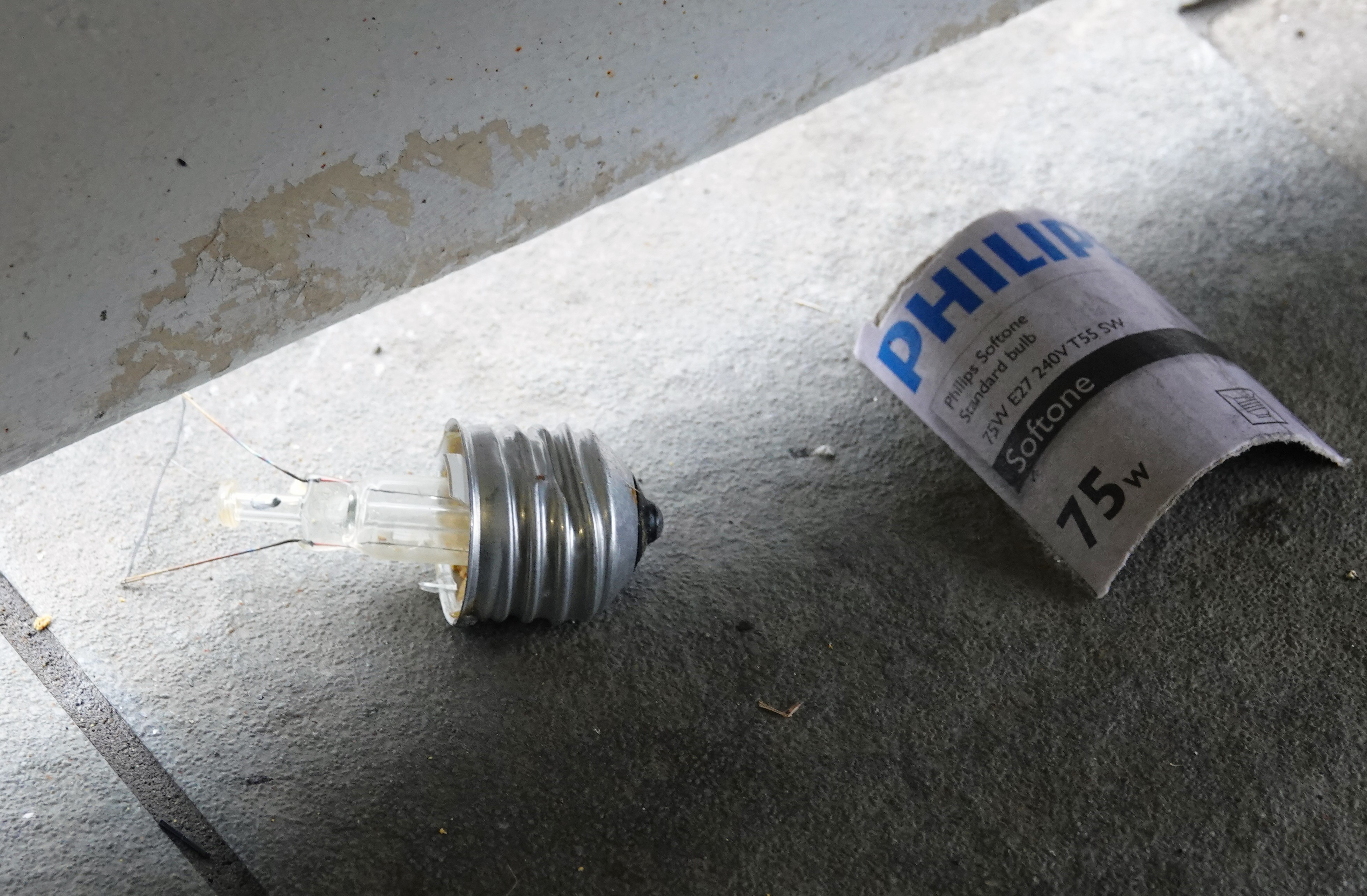 A broken lightbulb in a public toilet in Kaikohe is a telltale sign of meth use. Glass bulbs are sometimes used as improvised pipes for inhaling the drug. Photo/ RNZ