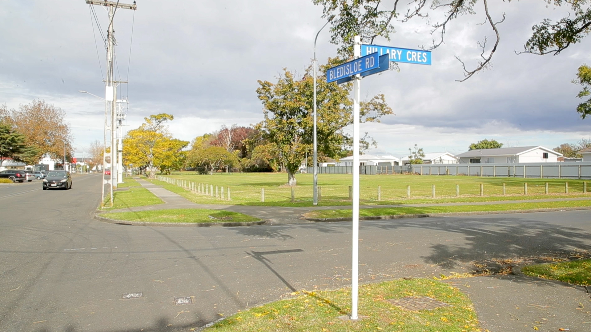 The corner of Beldisloe Rd and Hillary Cres, amid plans of building this year after more than a decade vacant. Photo / Warren Buckland