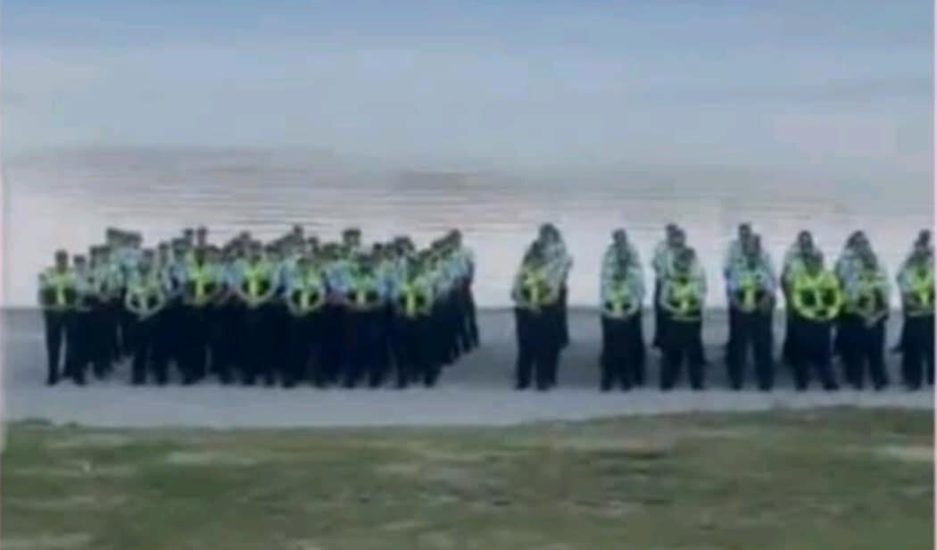  Police prepare to move in to the work site at Lake Rotokākahi where a controversial pipeline resumed overnight.