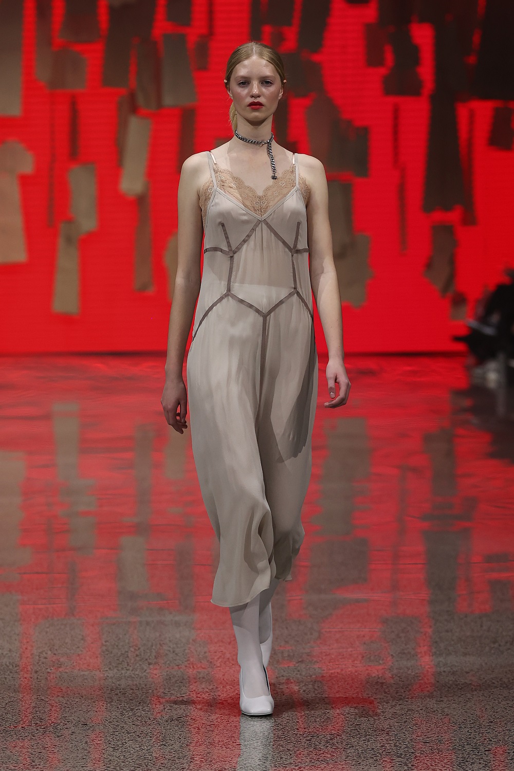 A look from Kate Sylvester’s 30-anniversary show during New Zealand Fashion Week: Kahuria. Photo / Getty Images