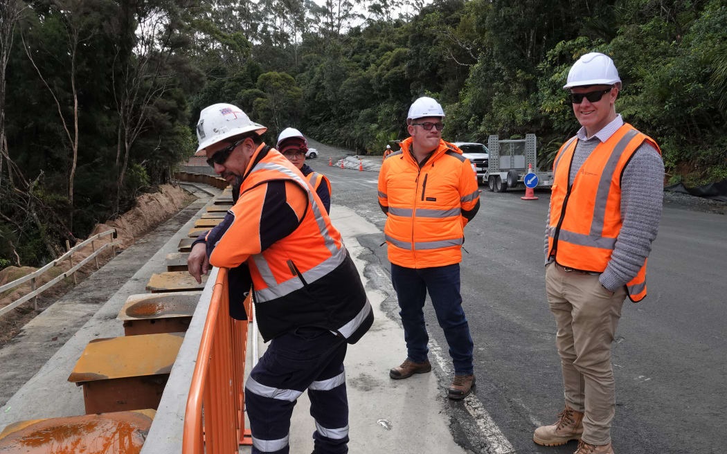 (From left): Ngā Hapū o Mangamuka representative Tomo Otene, senior project manager Hendrik Postma and project director Norman Collier. Photo / RNZ / Peter de Graaf