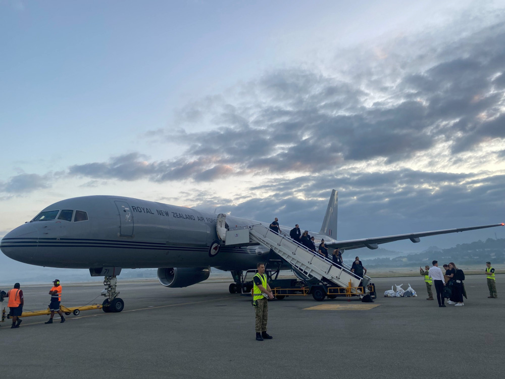 Business delegation, kapa haka group, govt officials, Trade minister and media leaving Papua New Guinea for Brisbane on the NZDF 757. Photo / Jenée Tibshraeny