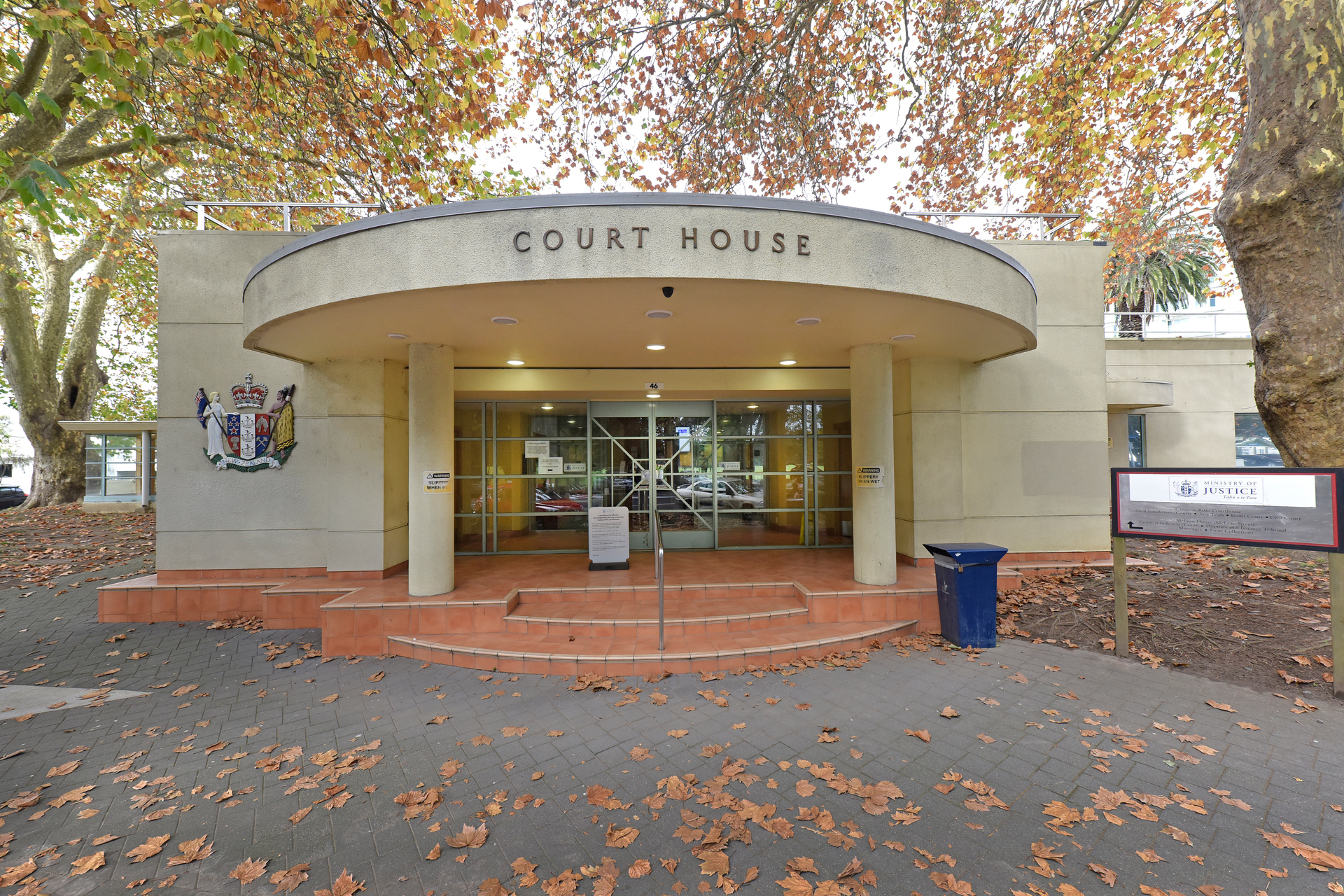 The present Tauranga Court House will be superseded by a new courthouse built on the corner of McLean, Willow, and Monmouth Sts.