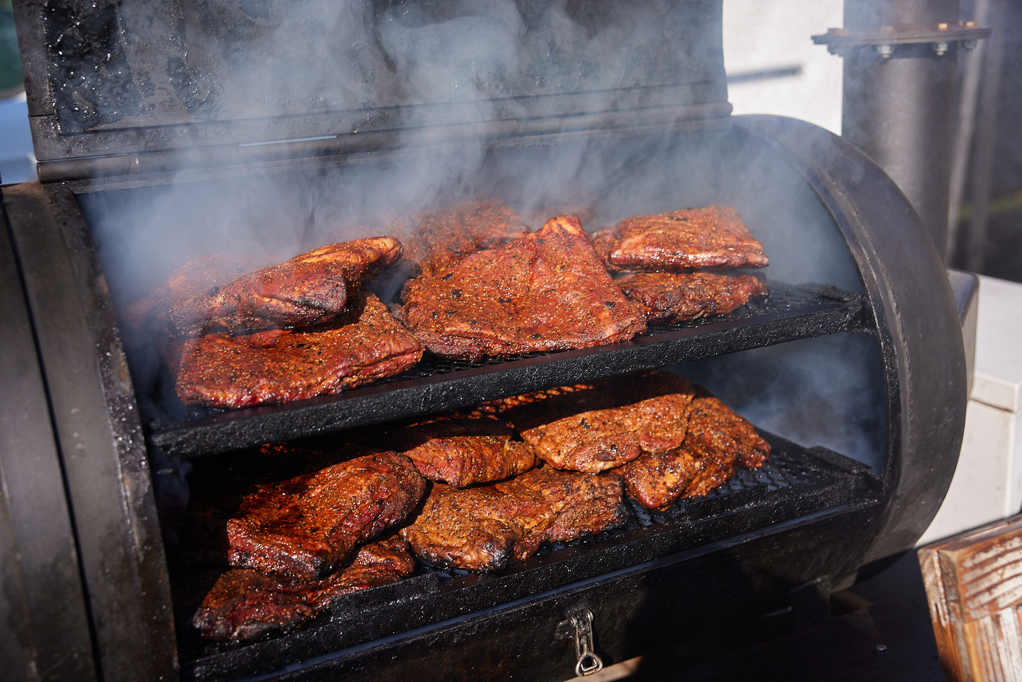 Charcoal/wood barbecue-related meat.