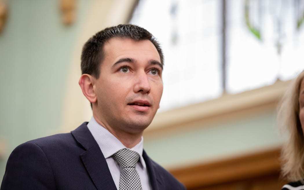 National's Simeon Brown opposes the Government's clean car discount. Photo / Angus Dreaver