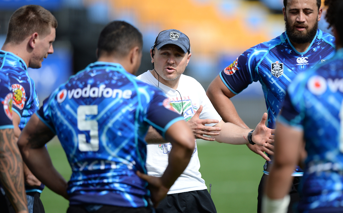 Coach Andrew McFadden during a Warriors training session in 2014. Photo / Photosport