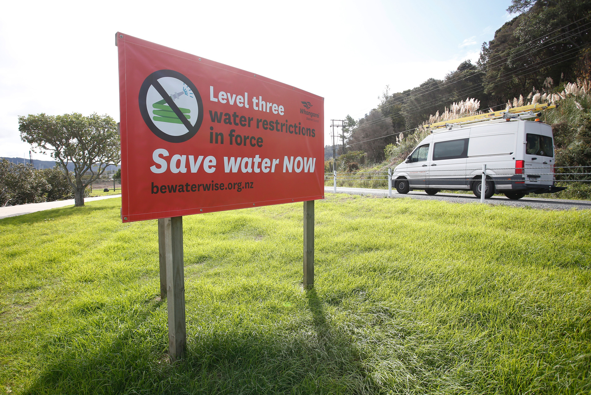Level 3 water restrictions sign, Riverside Drive, Whangārei.
