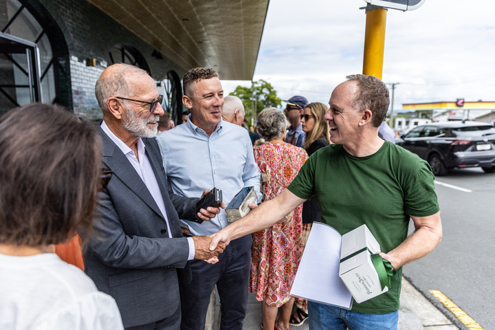 Auckland Mayor Wayne Brown with Ockham's William Deihl (centre) and Mark Todd. Photo / Michael Craig