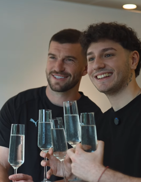 Tim Payne has met Argentine influencer Valen 'El Scarso' Scarsini, who helped to boost his social media following. Photo / Instagram