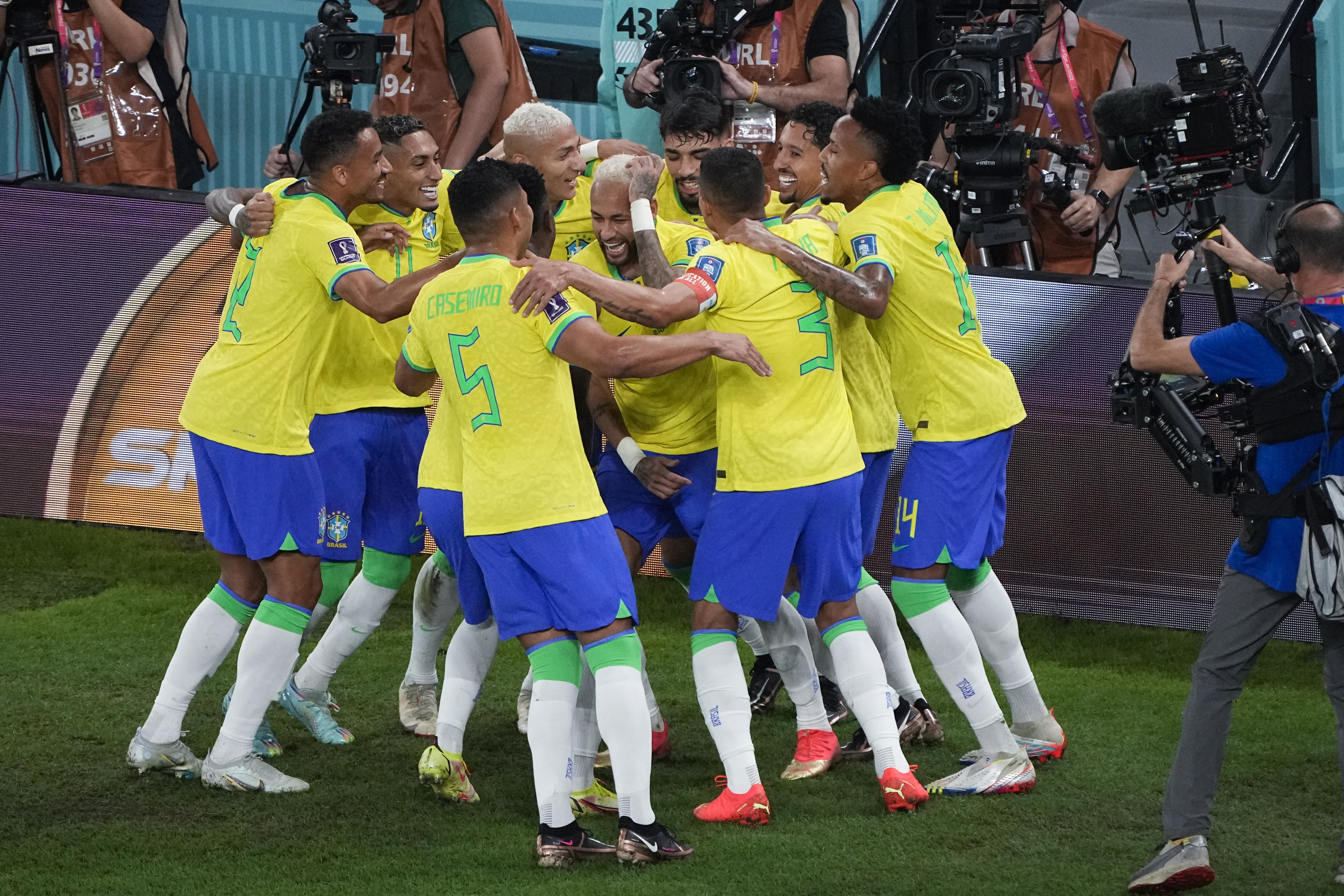 Fifa World Cup 2022: Brazil live up to favourites tag with victory over  Serbia - NZ Herald