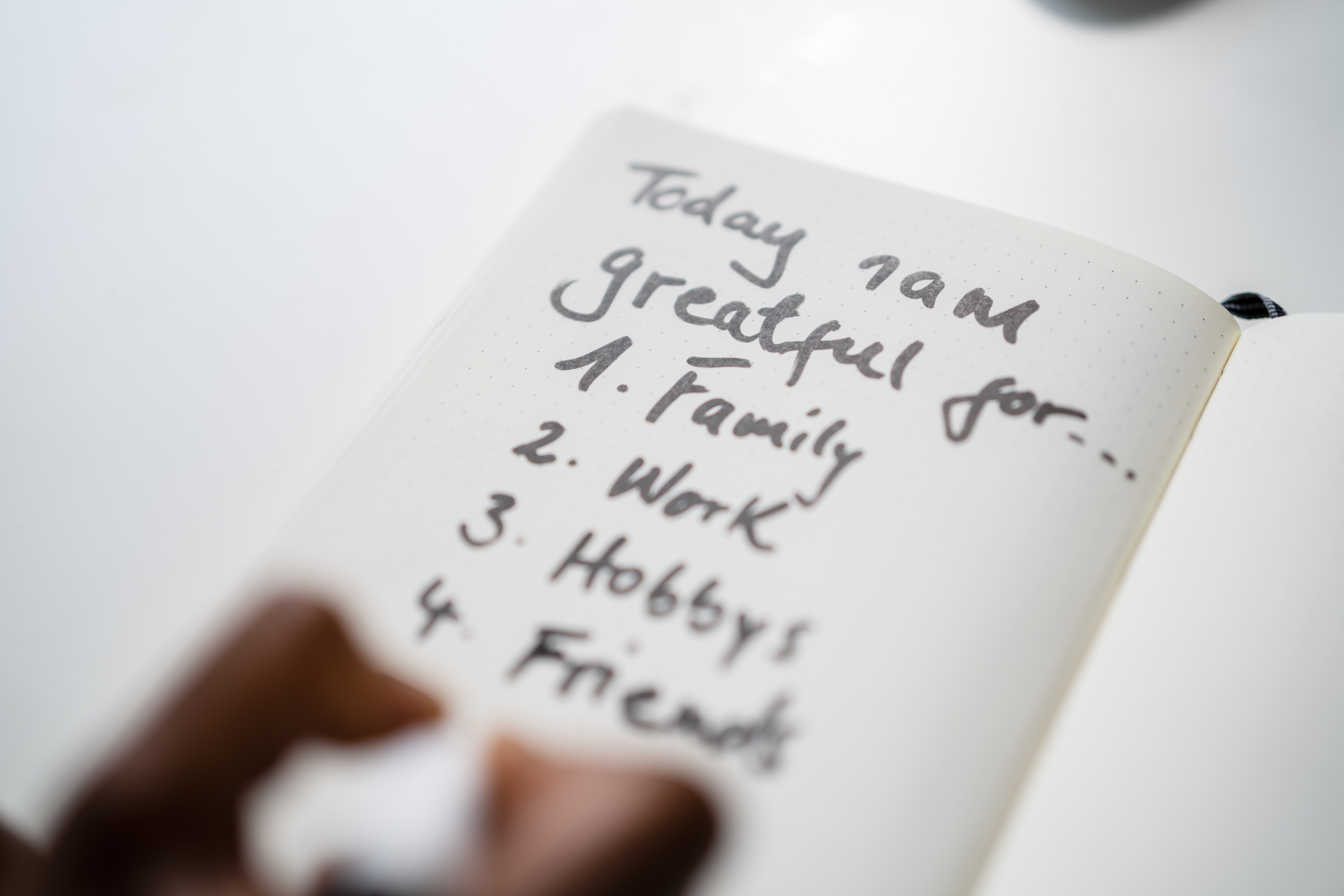 Daily gratitude journaling can reframe negative thoughts and build positive mental habits. Photo / 123RF