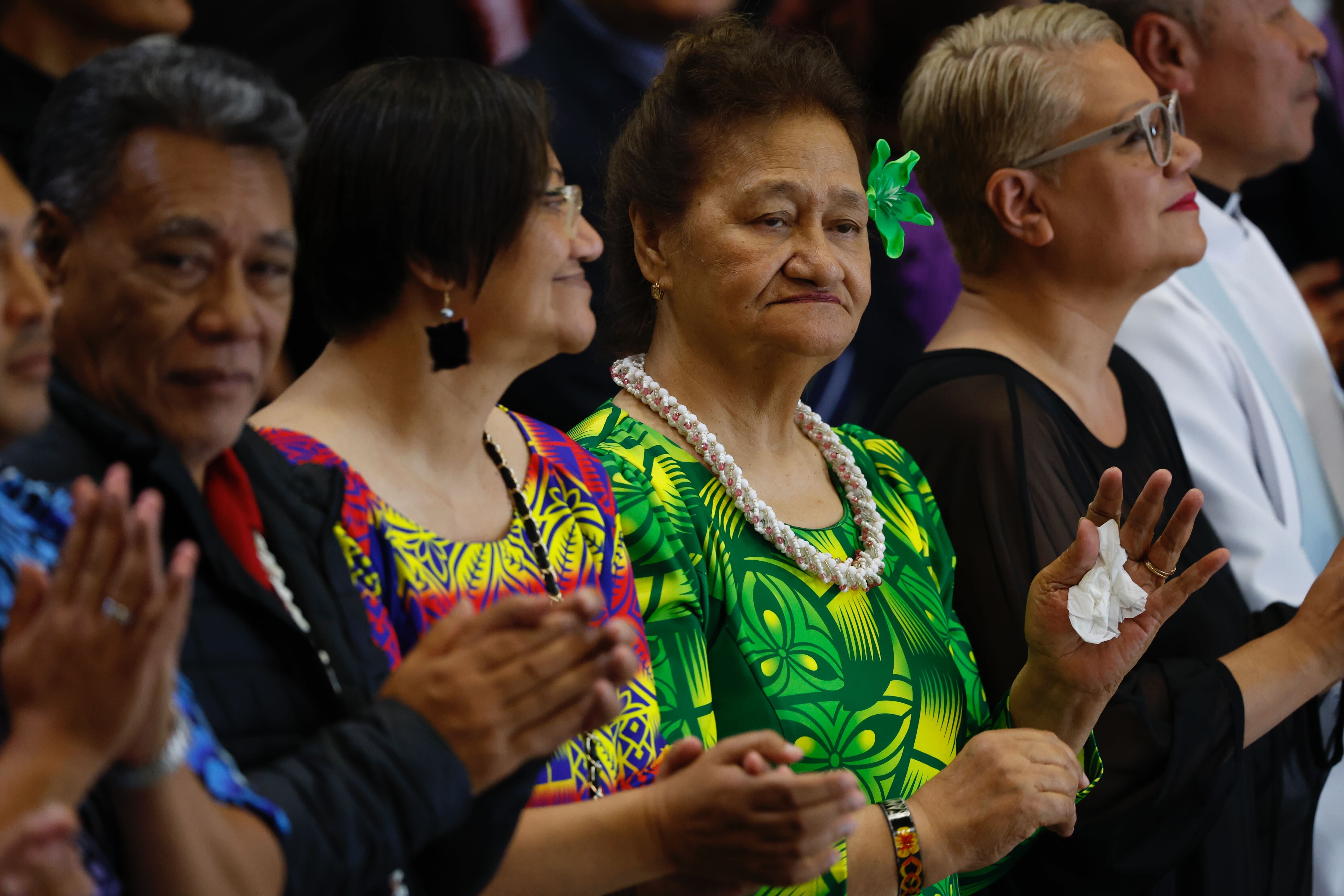 Efeso Collins' mother, Lotomau Collins, in green. Photo / Michael Craig