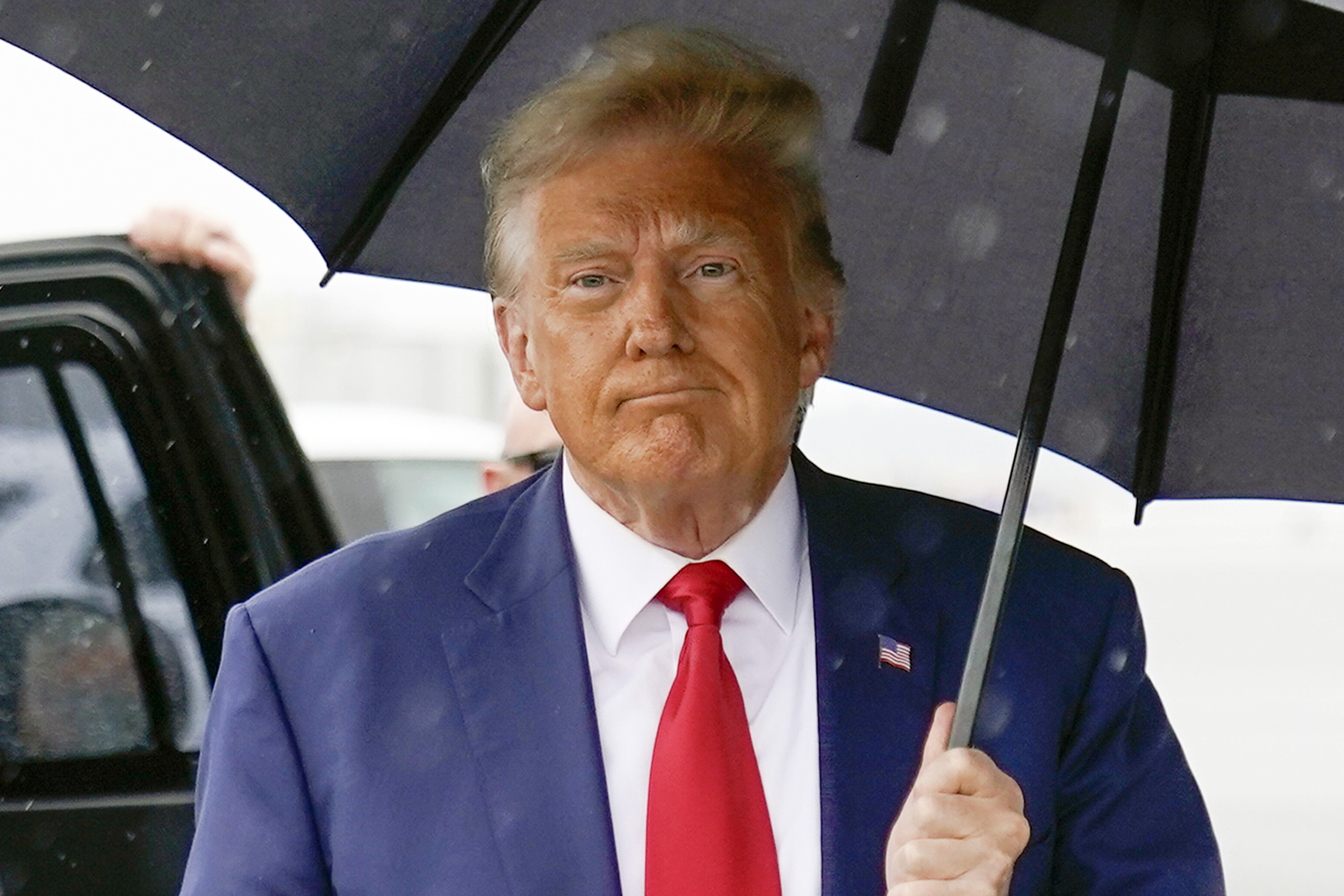 A federal judge tossed out former President Donald Trump's countersuit against columnist E. Jean Carroll who won a sex abuse lawsuit against him, ruling on August 7 that Trump can't claim she defamed him by continuing to say she was not only sexually abused but raped. Photo / AP