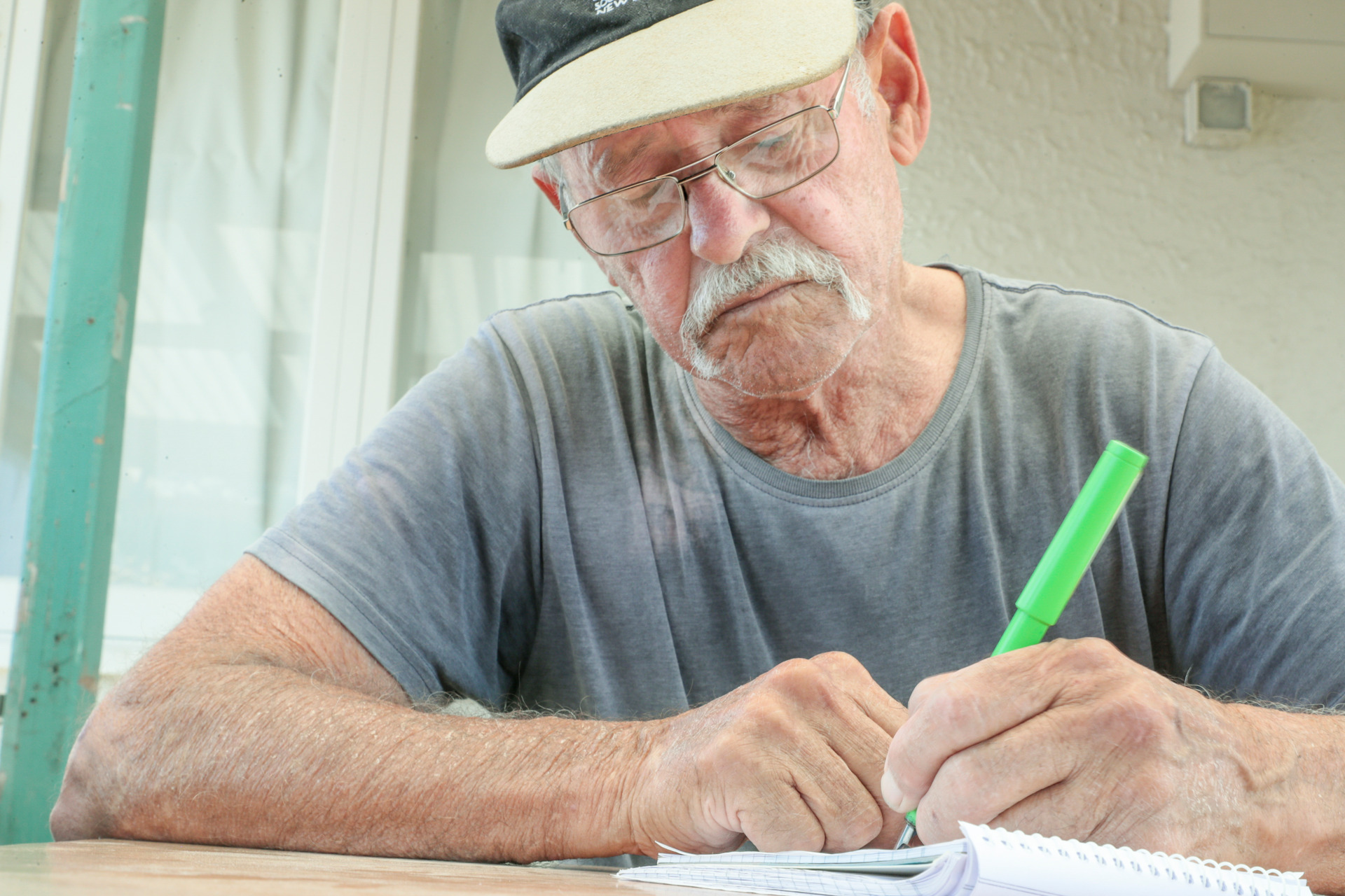 Napier man Claude Thomas suffered physical abuse at schools for being left-handed. Photo / Warren Buckland