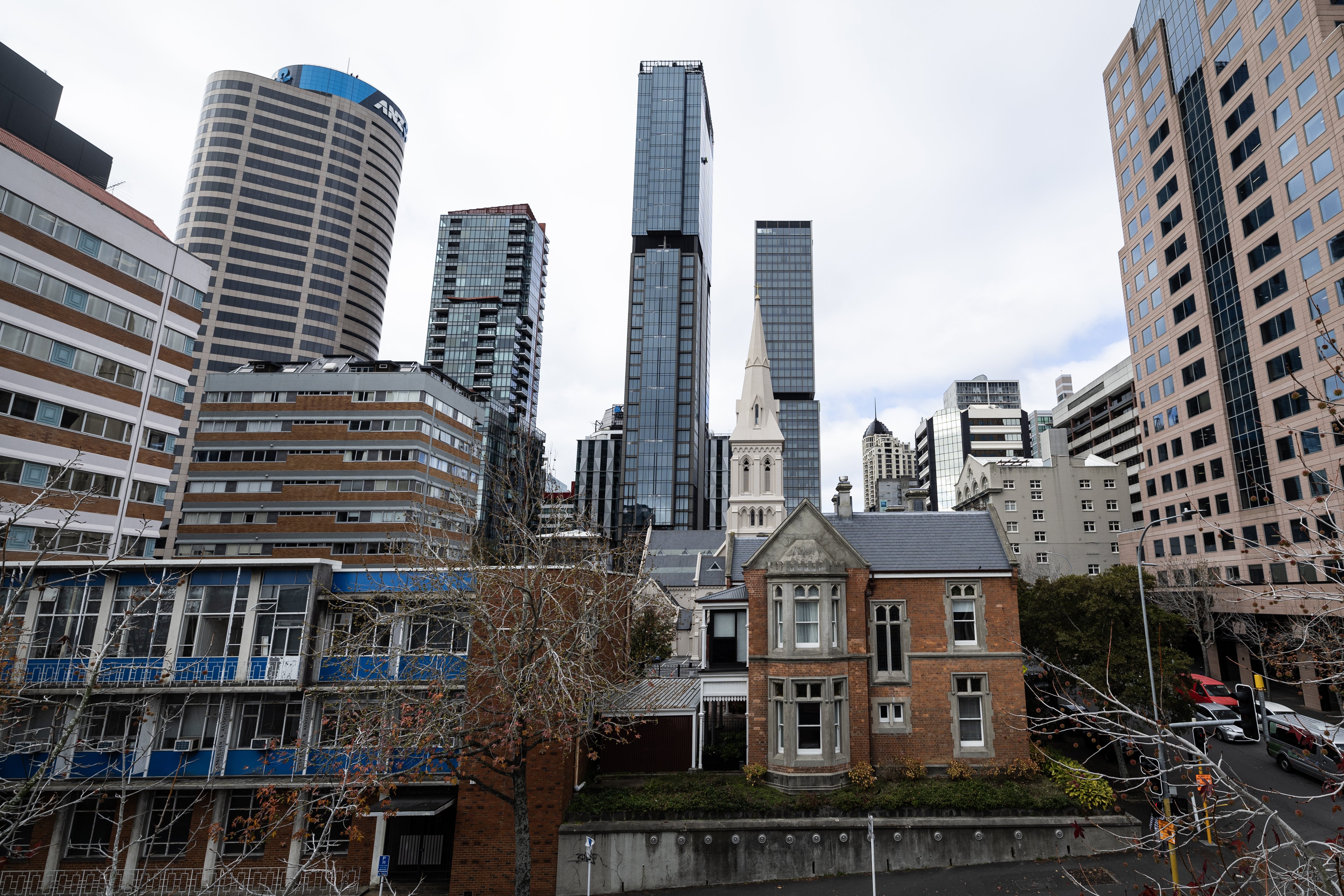 New $250m, 41-level tower Hotel Indigo (centre) on the Auckland CBD skyline. Photo / Jason Oxenham