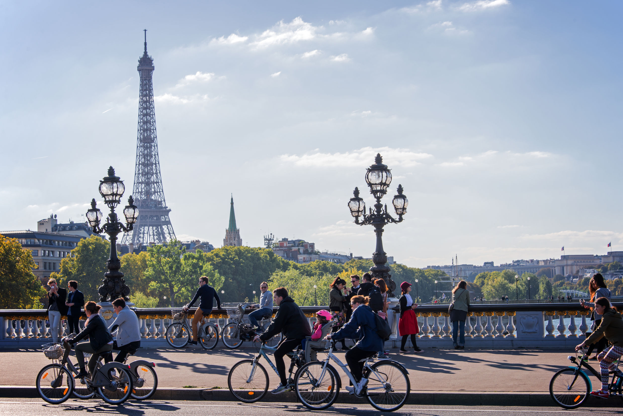 The French Government is struggling to pass the budget because it has no absolute majority, meaning it must negotiate with the far-right Rassemblement National or the left-wing Nouveau Front Populaire. Photo / 123rf
