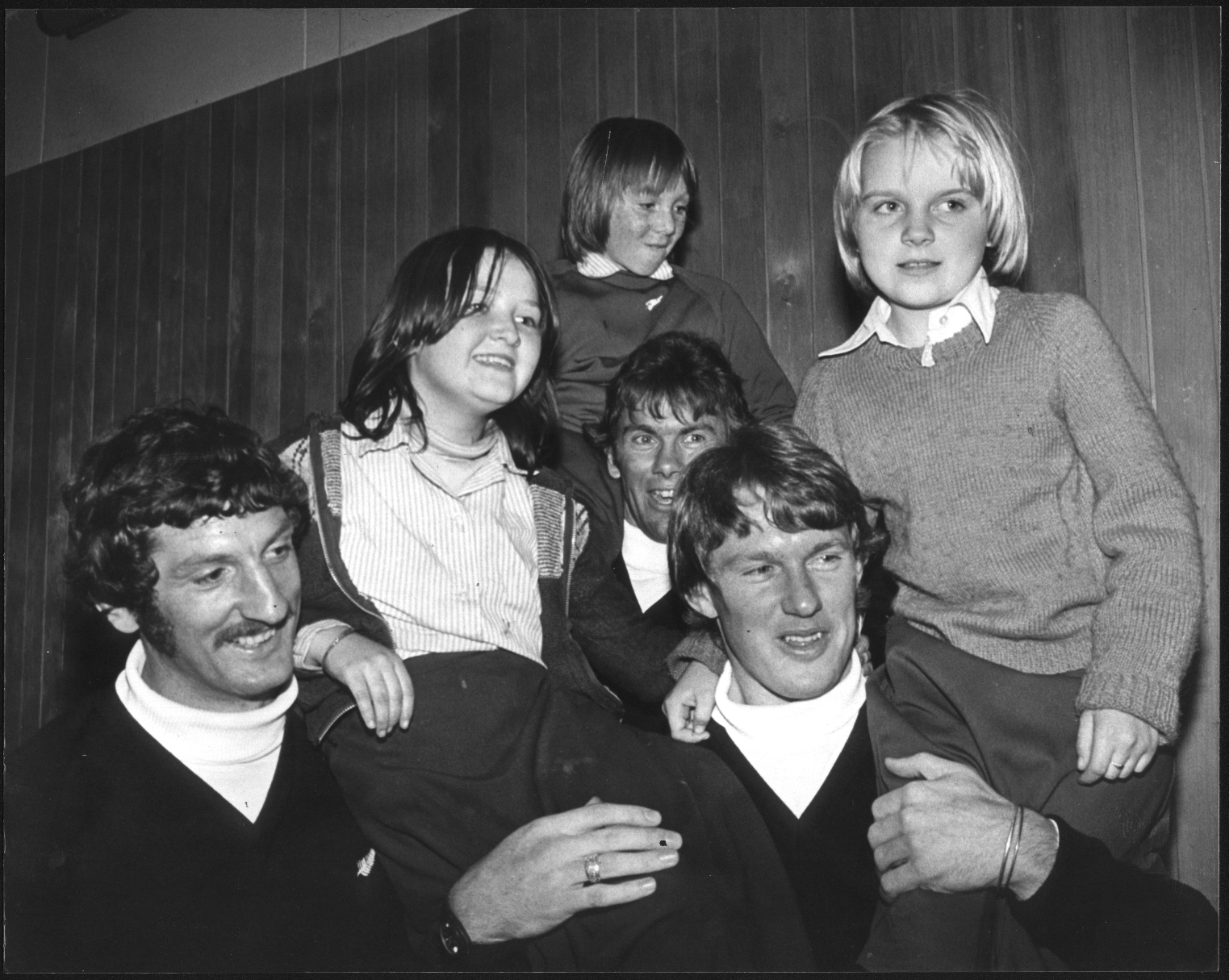Graham Mourie, left, and Stu Wilson, right, pictured during the All Blacks' 1978 Grand Slam tour of the UK and Ireland. Photo / Peter Bush