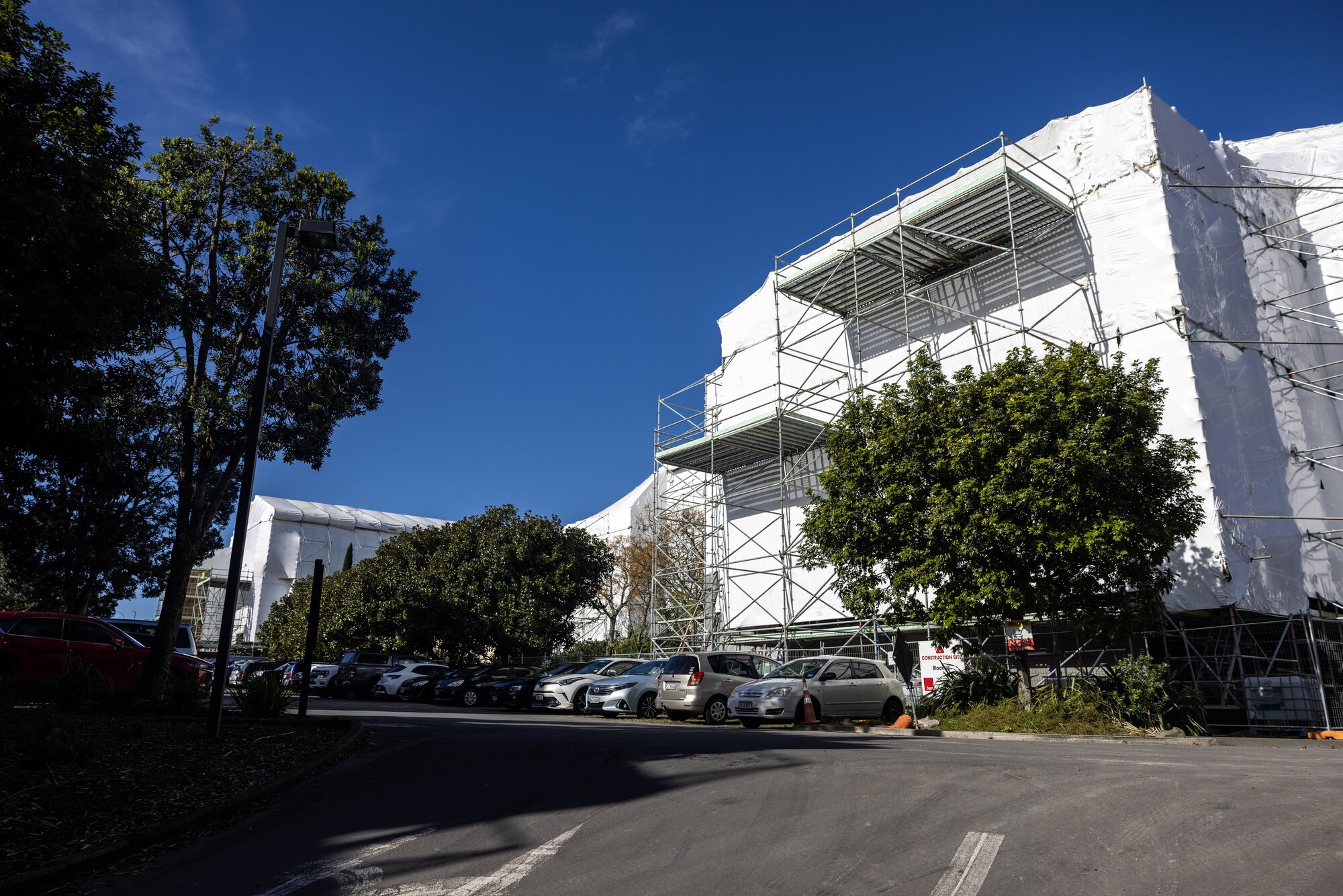 St Lukes Garden Apartments is the country's biggest leaky building disaster, with total repair costs likely to top $240m. Photo / Mike Scott 