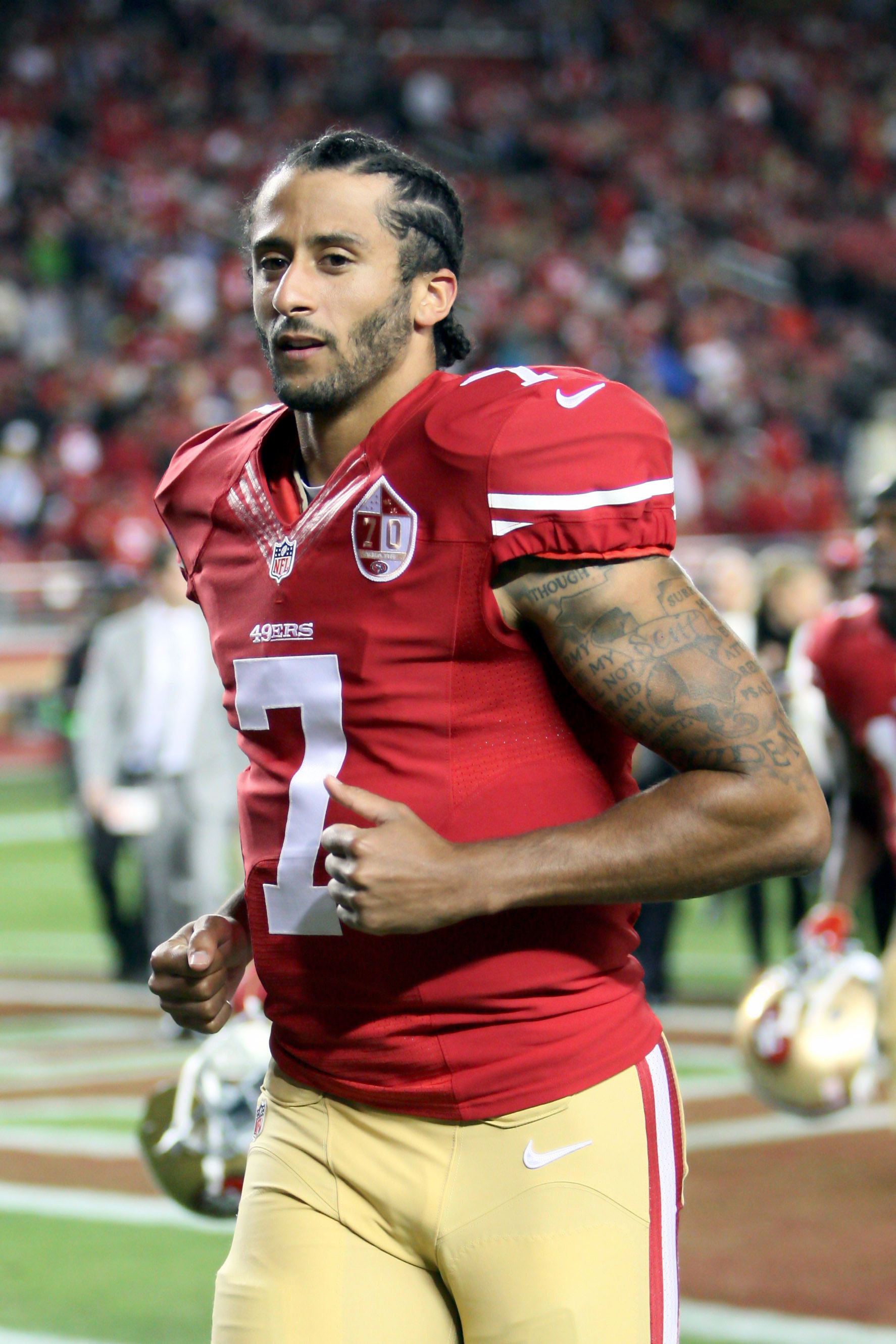 Stephen A. Smith Calls Colin Kaepernick a 'Flaming Hypocrite' for Refusing  to Vote