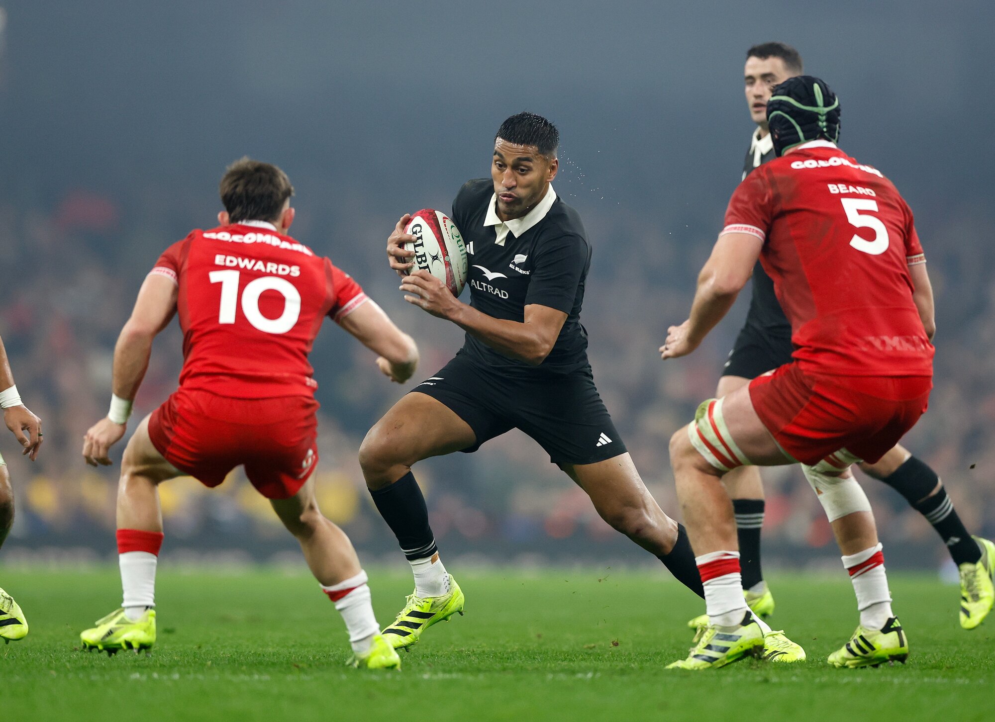All Blacks midfielder Rieko Ioane takes on the Welsh defence, in Cardiff. Photo Photosport