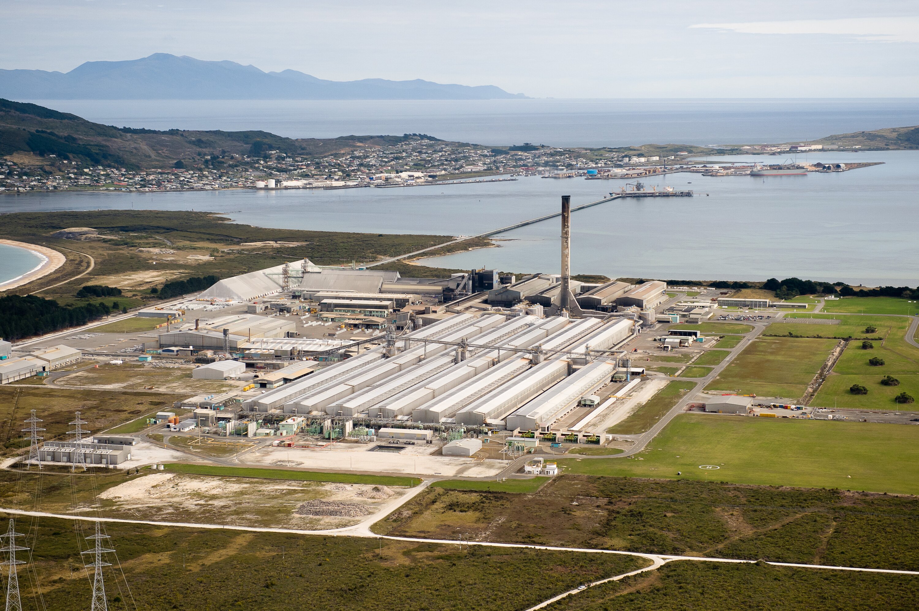 New Zealand Aluminium Smelter has agreed to reduce electricity consumption to help take pressure off the national grid. Photo / Graham Dainty