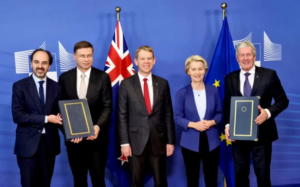 Former Prime Minister Chris Hipkins, European Commission President Ursula von der Leyen and former Trade Minister Damien O'Connor in Brussels, after New Zealand and the European Union signed a Free Trade Agreement. Photo / RNZ / Jane Patterson