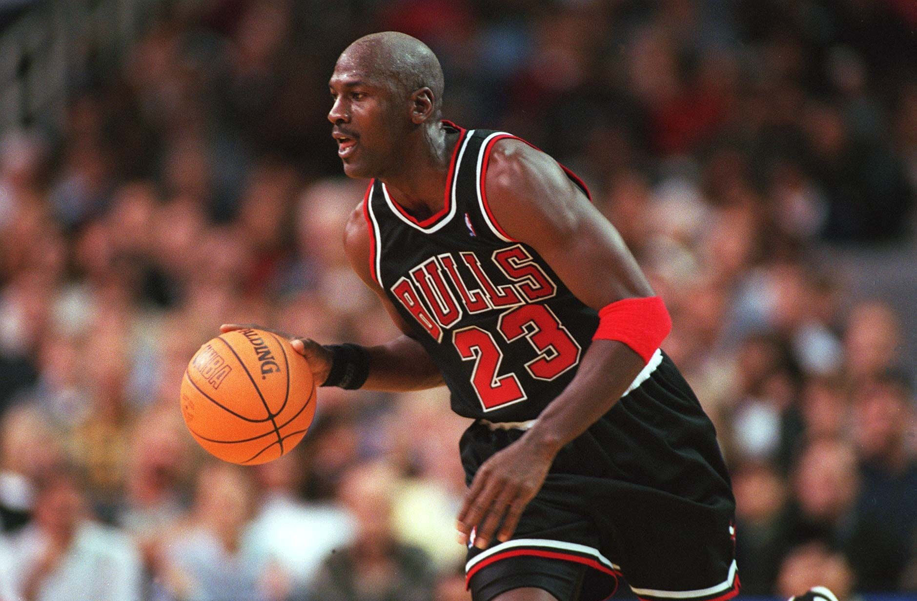 Basketball: The Chicago Bulls' reaction to drafting Michael Jordan wasn't  what you think it would be - NZ Herald