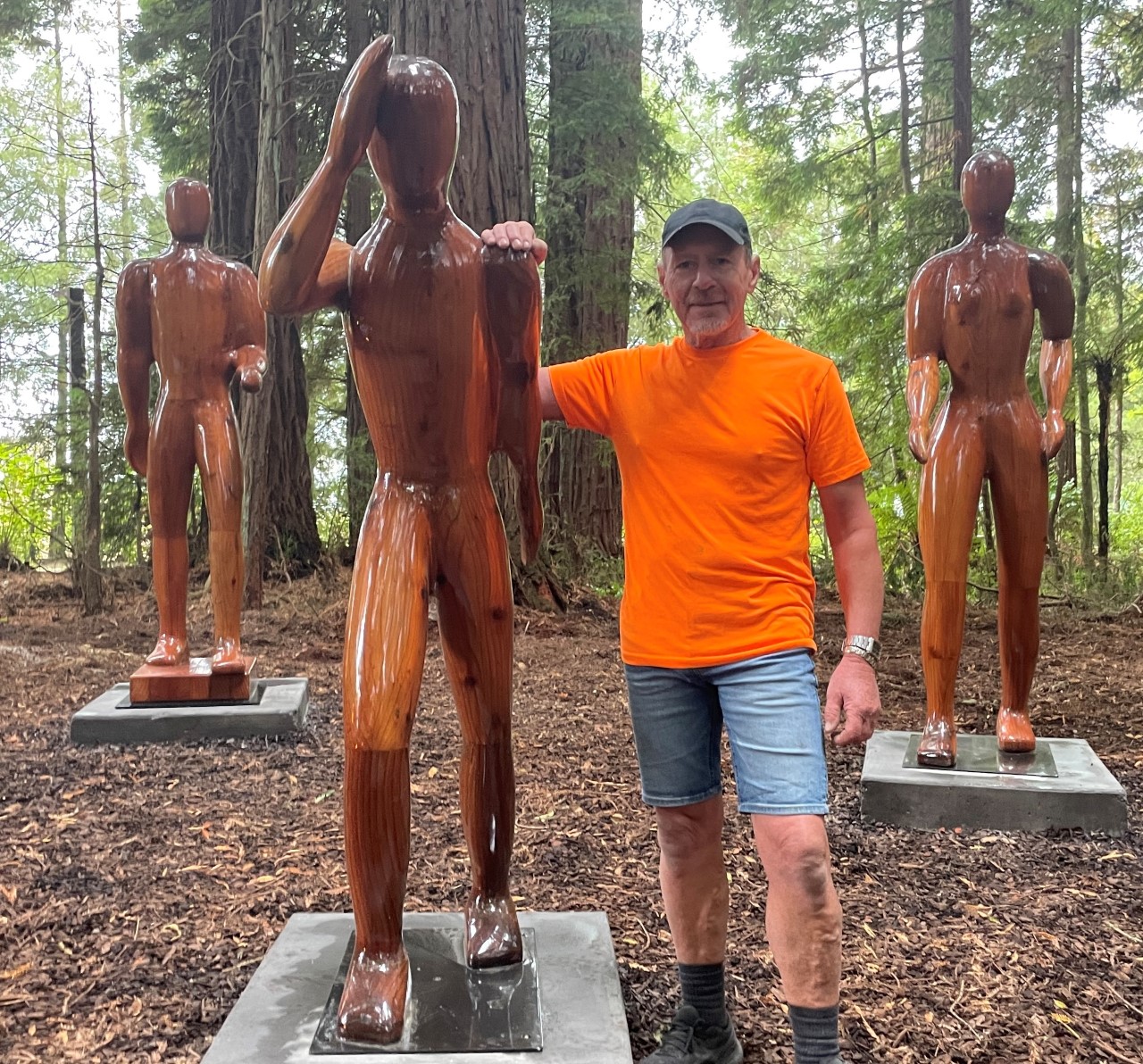 Roland Tissink, son of sculptor Martin Tisskink, with the sculpture in its new location. Photo / Supplied