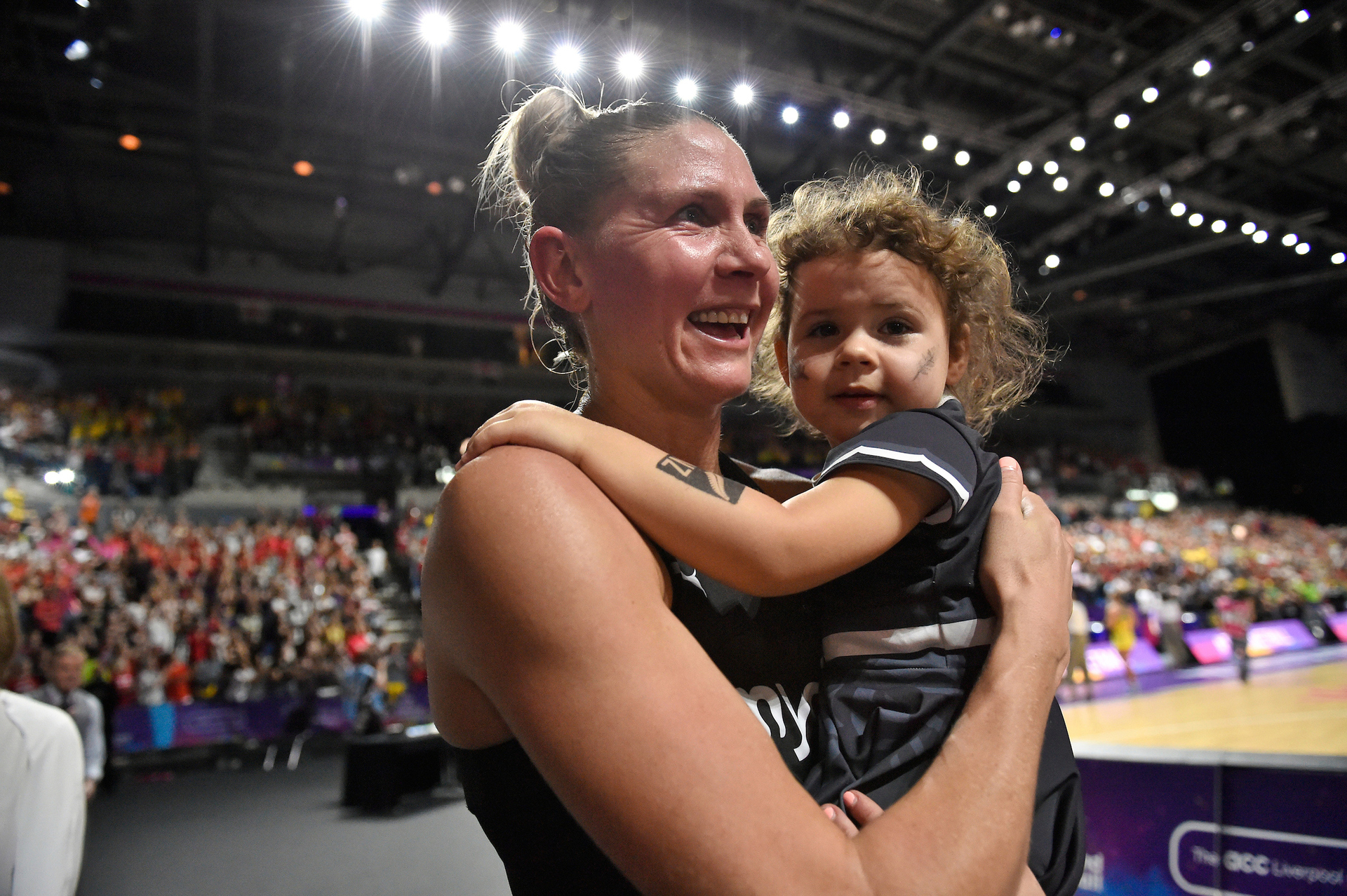  Casey Kopua of New Zealand and her daughter Maia celebrate the World Cup title. Photosport