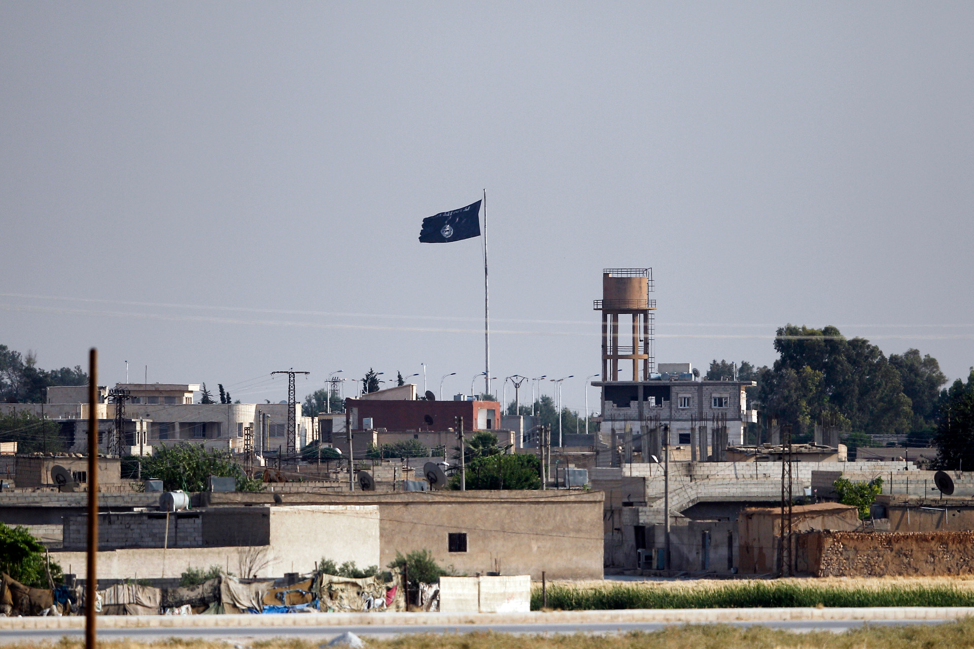 S was believed by police to be wanting to travel to Syria and fight for Isis, his lawyer Kieran Raftery QC said. Photo / Getty Images

