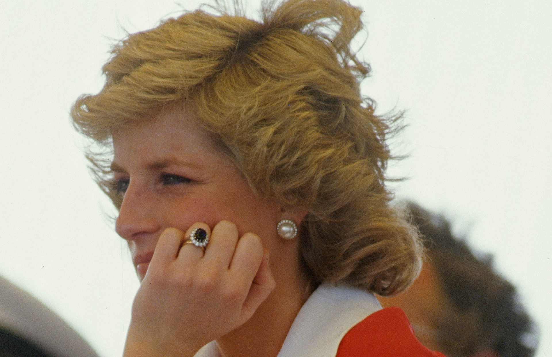 Selfless' Prince Harry gave up Diana's engagement ring so Kate