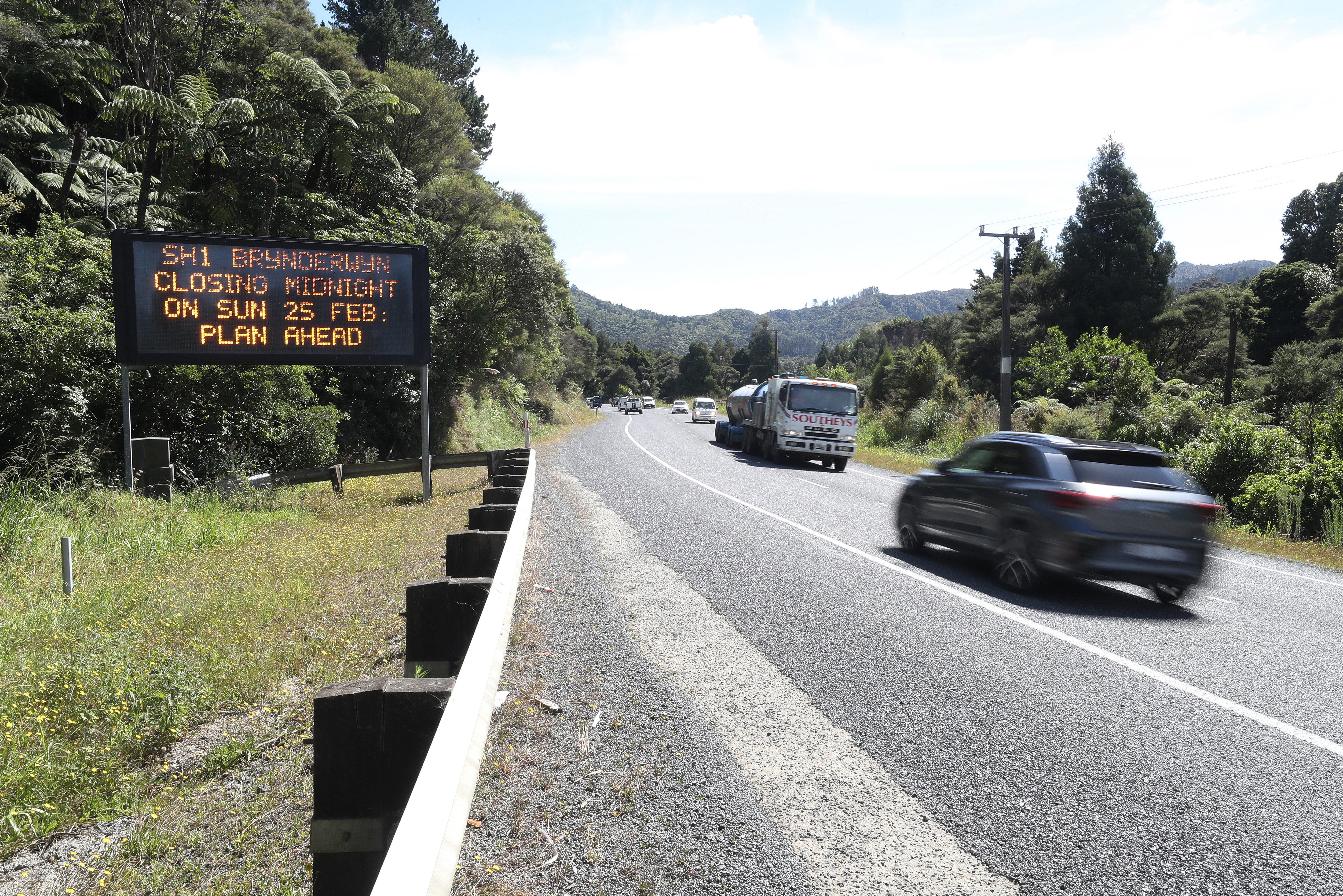 Signs clearly mark the closure  Photo / Michael Cunningham