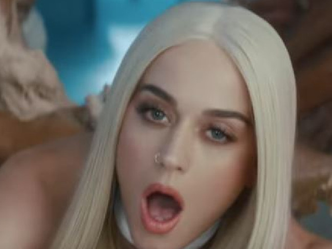 Katy Perry Sex Videos - Katy Perry's Bon Appetit clip 'appeals to cannibals' and could be the most  bizarre video of the year - NZ Herald